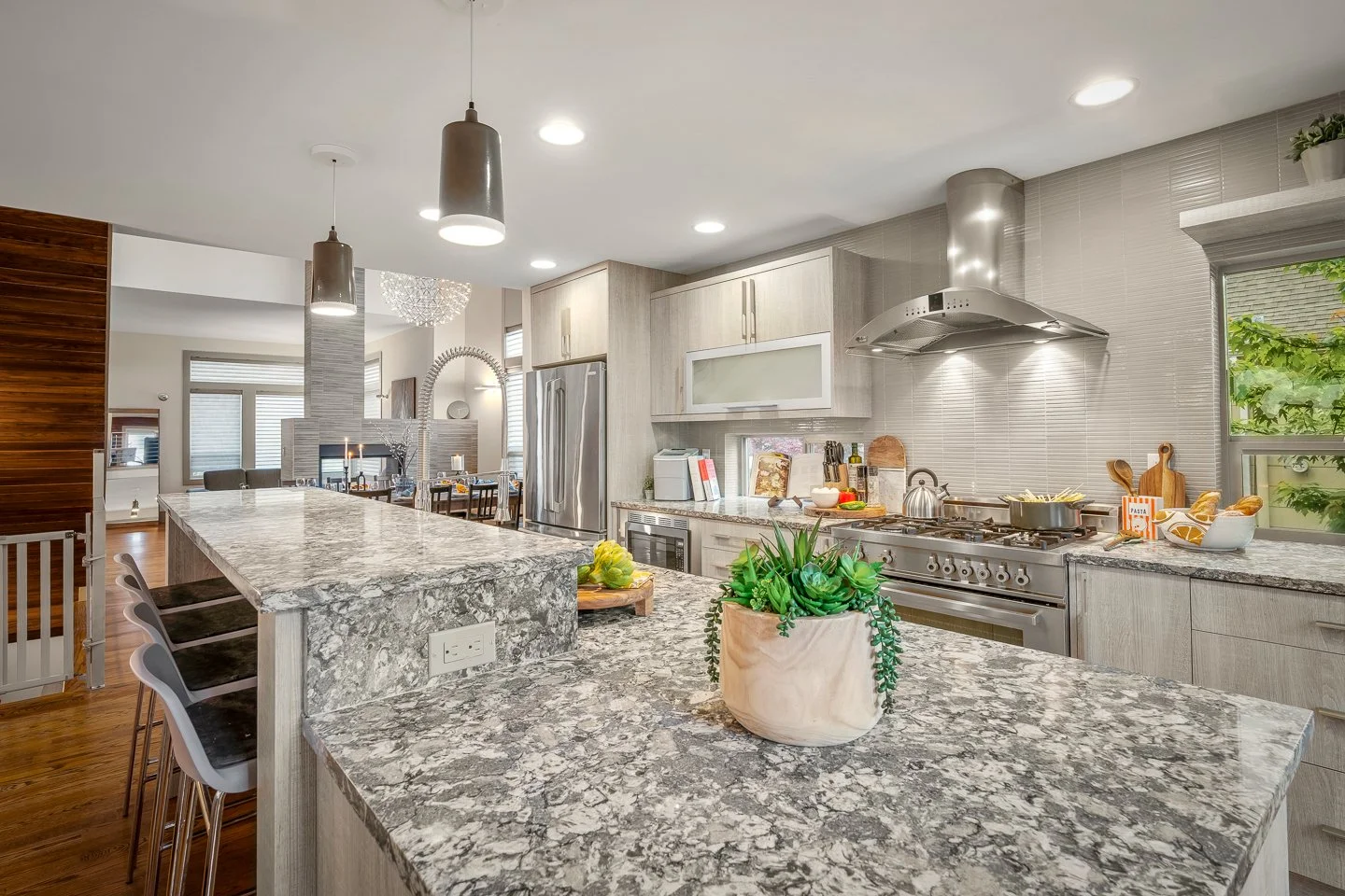 Interiors AirBnB RES (40).jpg