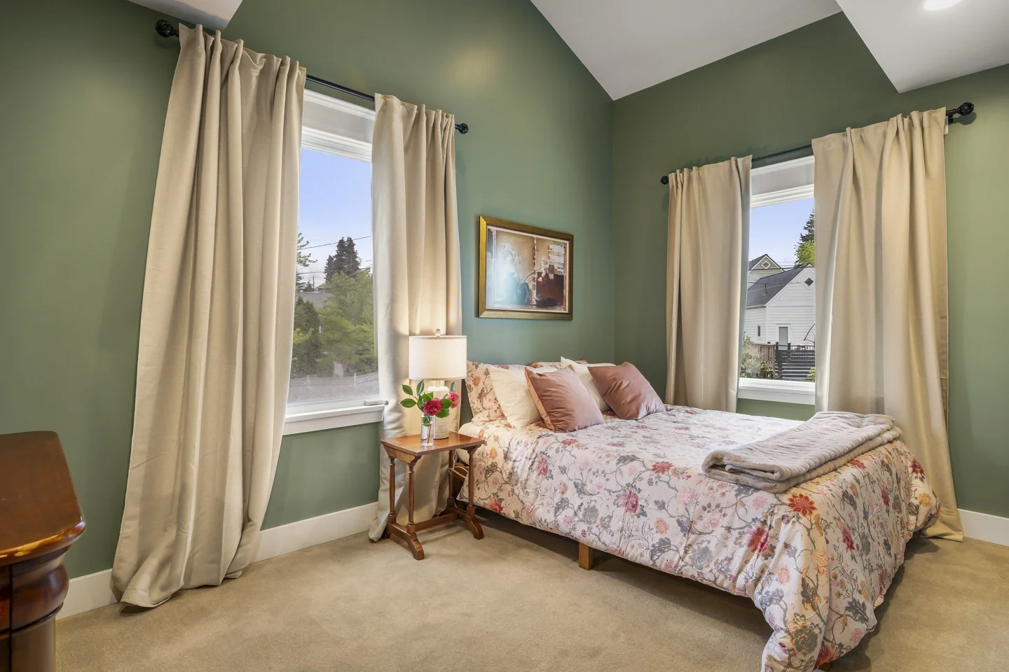 Sound Stays - Rathbun - Interior - AirB&B (18).jpg