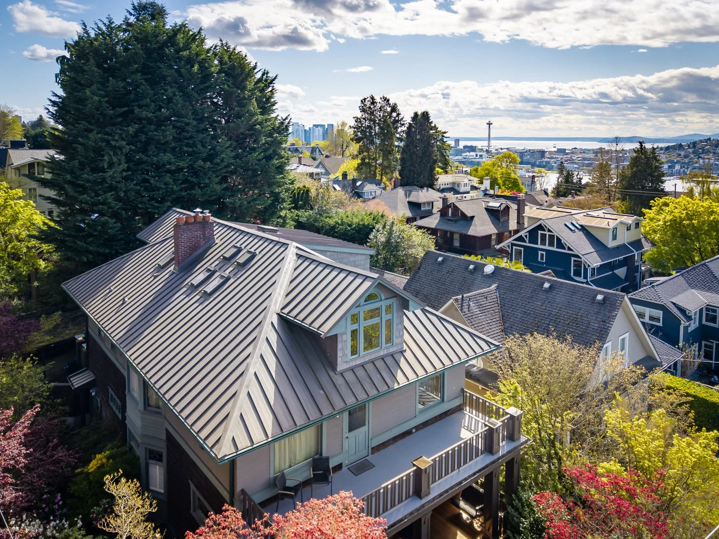 Sound Stays - Volunteer Park - Aerial - AirB&B RES (5).jpg