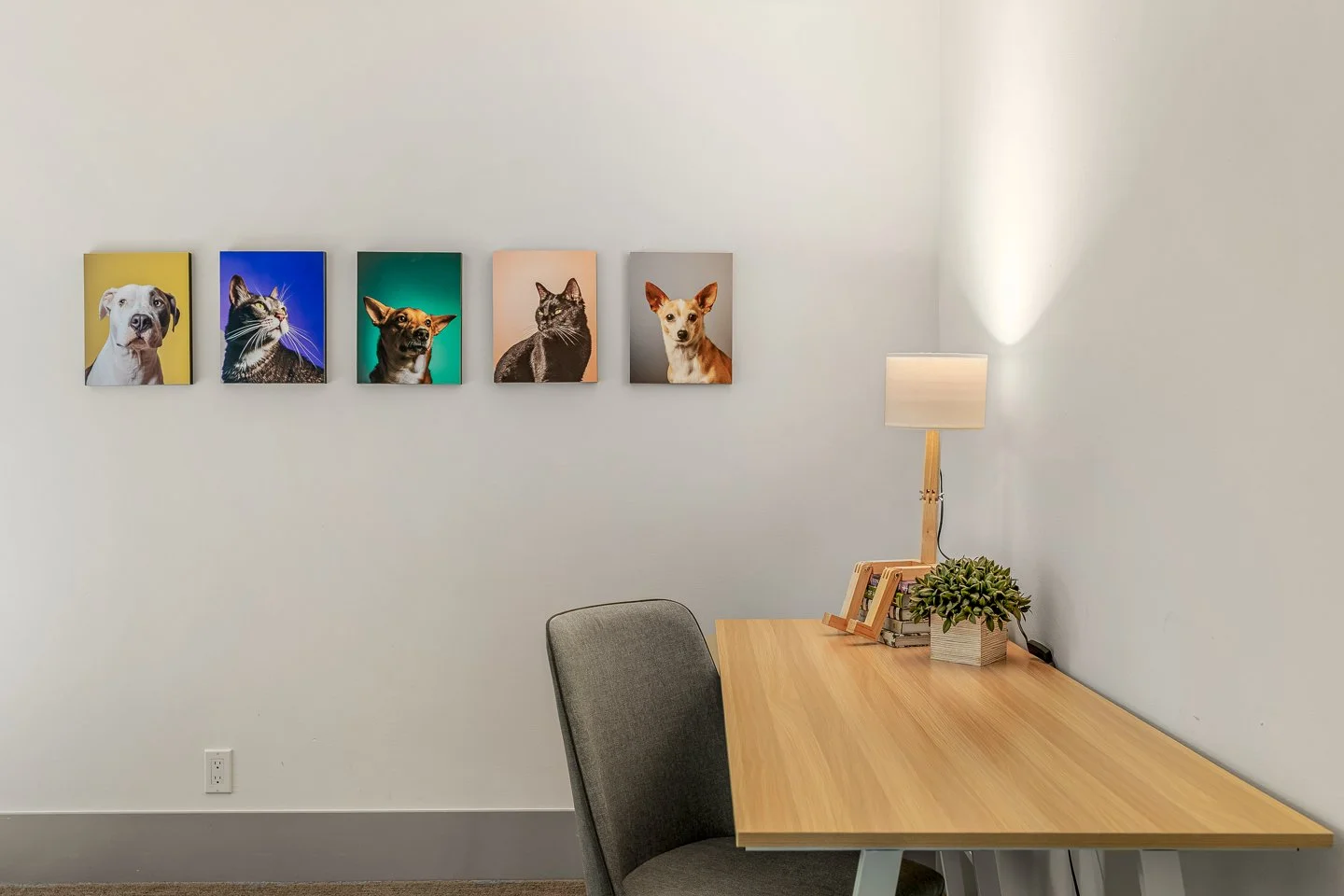 Interiors AirBnB RES (25).jpg