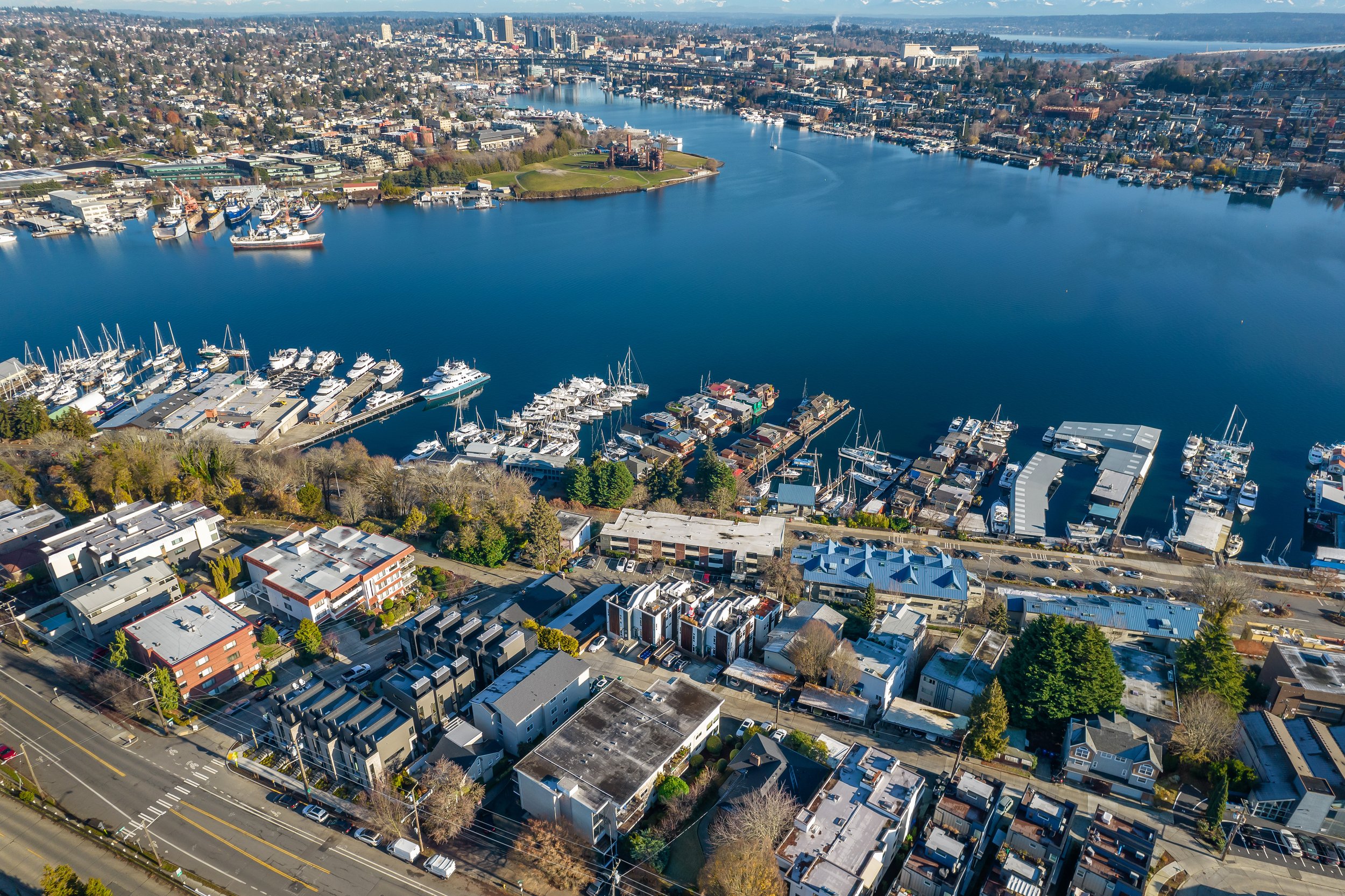 2433 8th Ave N, Seattle WA_0057.jpg