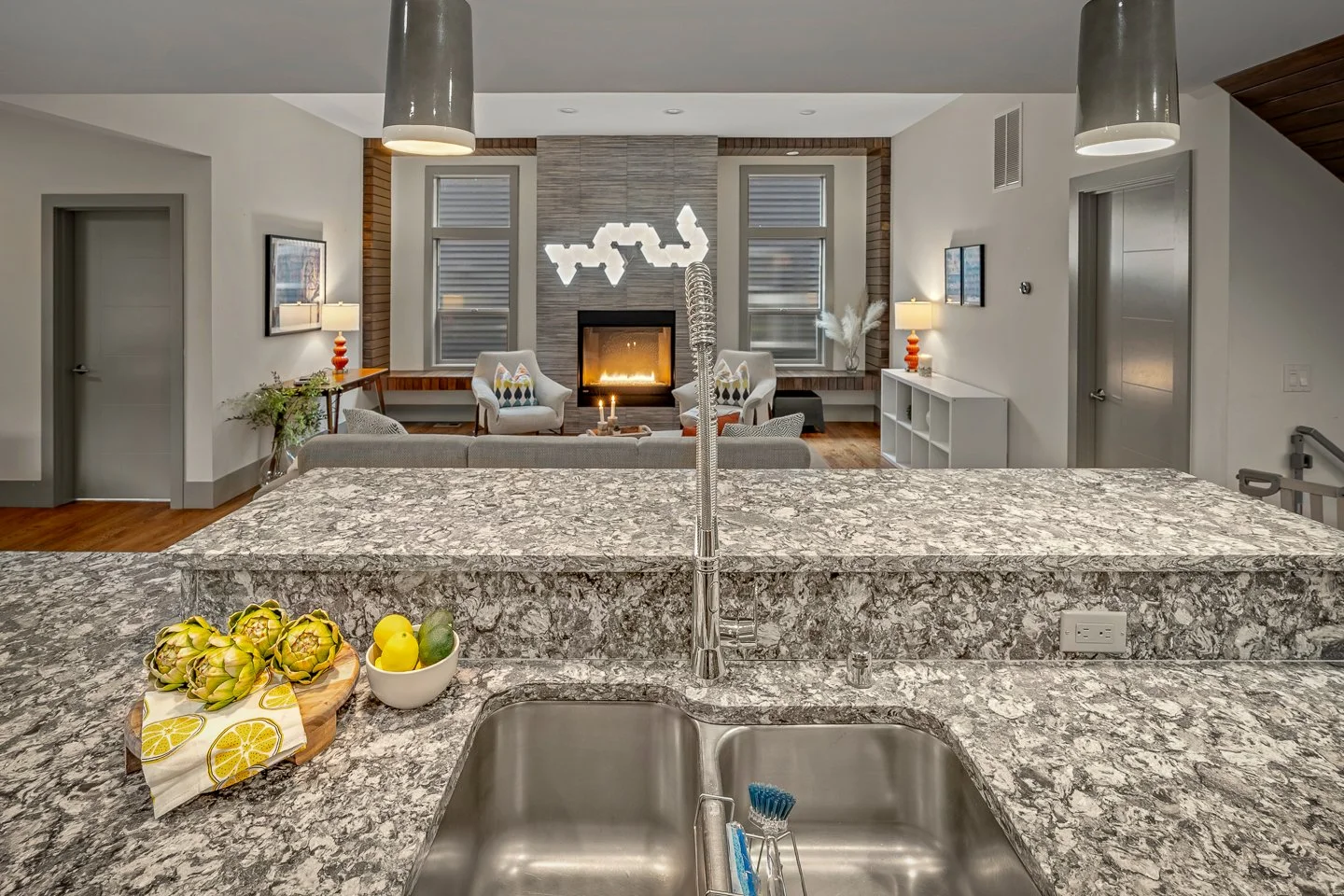 Interiors AirBnB RES (62).jpg