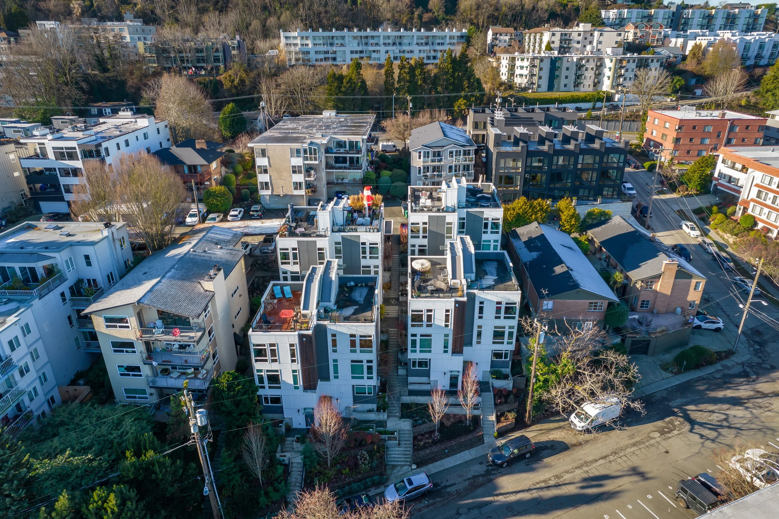 2433 8th Ave N, Seattle WA_0053.jpg