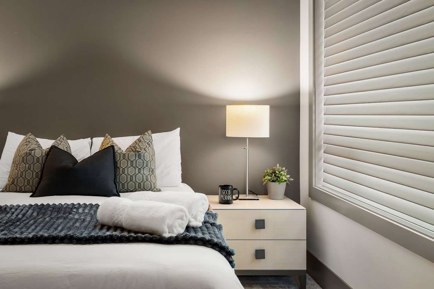 Interiors AirBnB RES (4).jpg