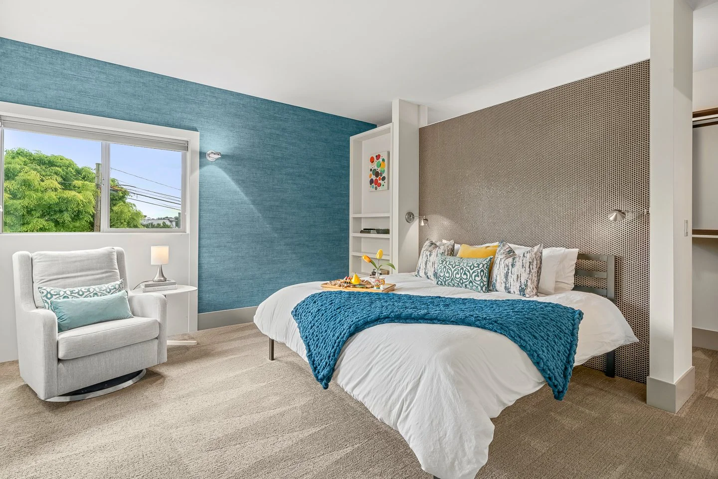 Interiors AirBnB RES (12).jpg