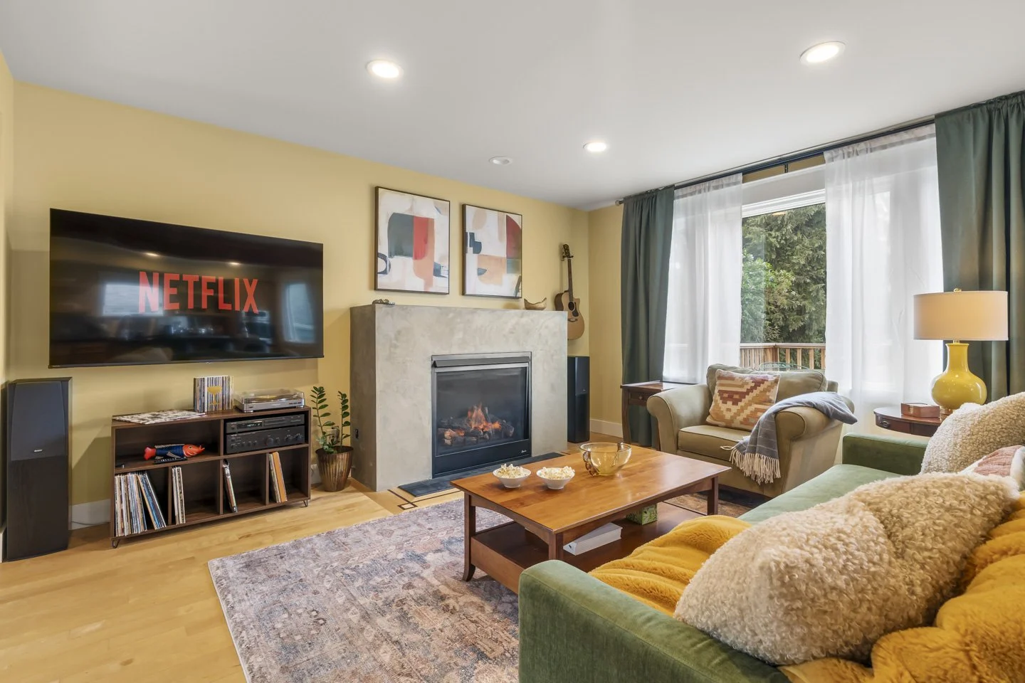 Sound Stays - Rathbun - Interior - AirB&B (38).jpg