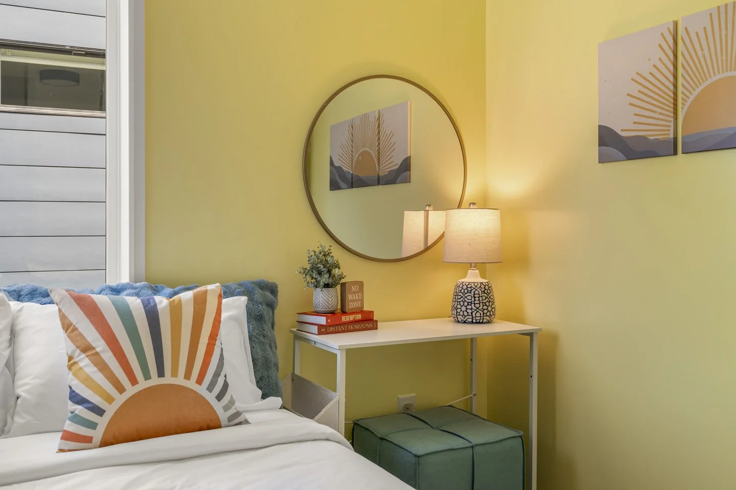 Sound Stays - Dexter - Interior - AirB&B (31).jpg