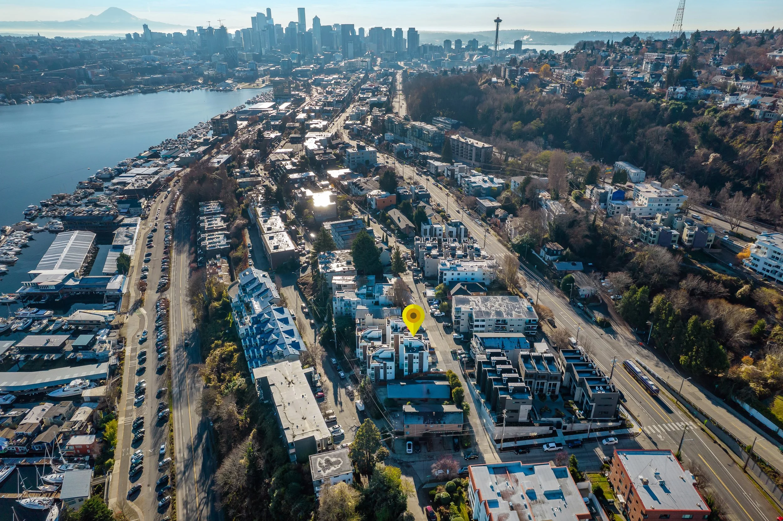 2433 8th Ave N, Seattle WA_0059 marked.jpg