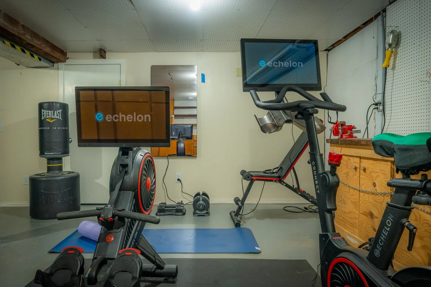 Interiors - AirBnB RES (42).jpg