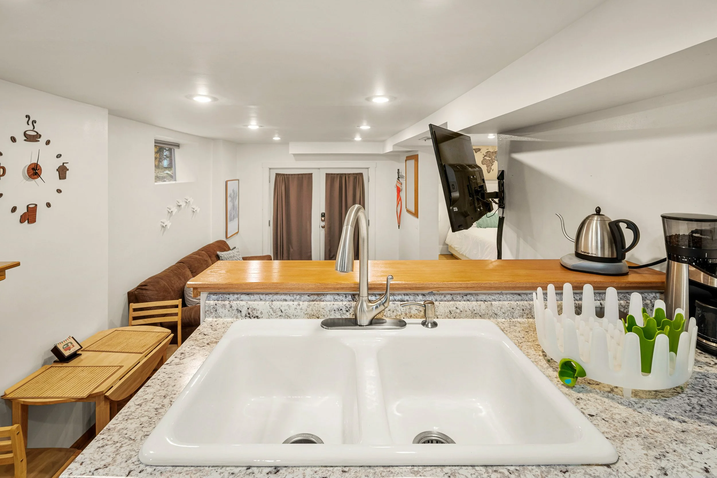 Interiors - Wallingford 1913 39th (8).jpg