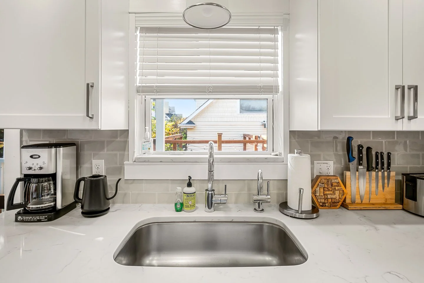 Interiors - AirBnB RES (13).jpg