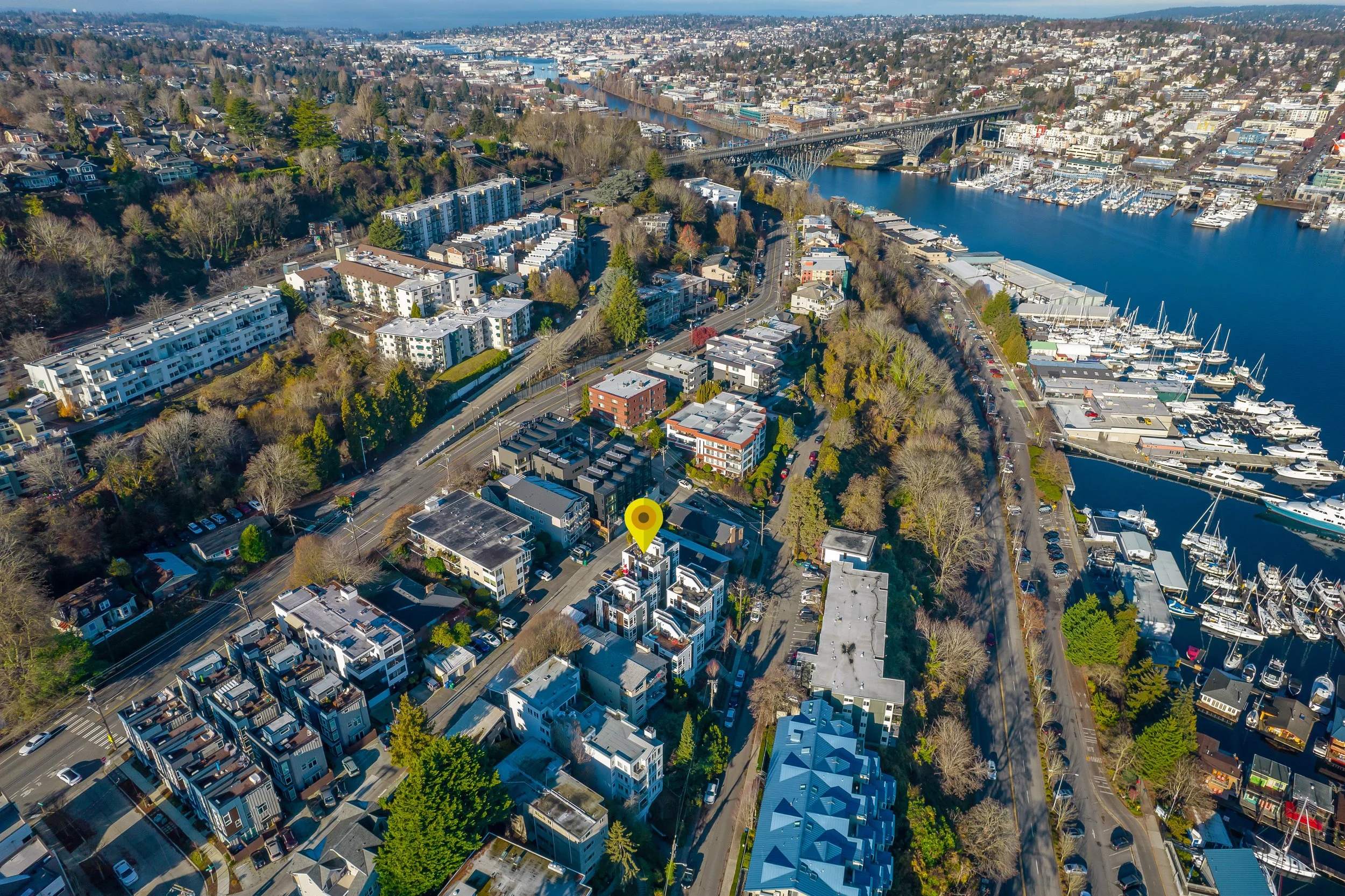 2433 8th Ave N, Seattle WA_0058 marked.jpg
