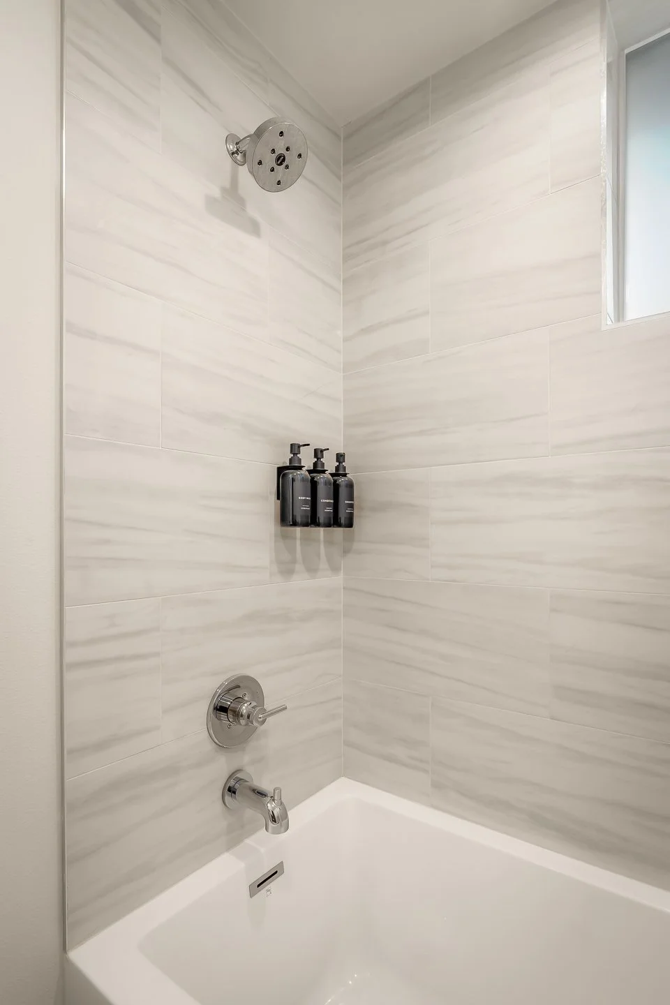 Interiors - AirBnB 1440 (14).jpg