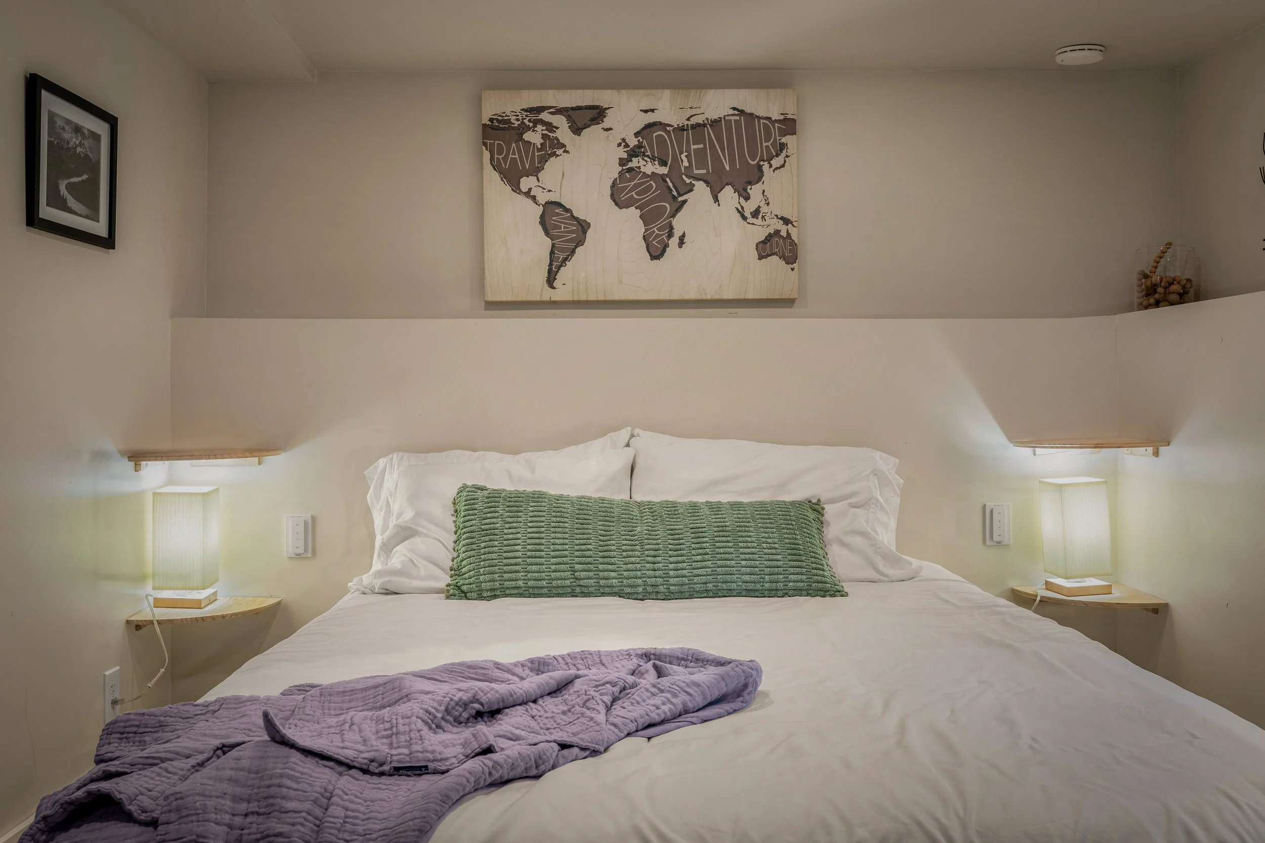 Interiors - Wallingford 1913 39th (9).jpg