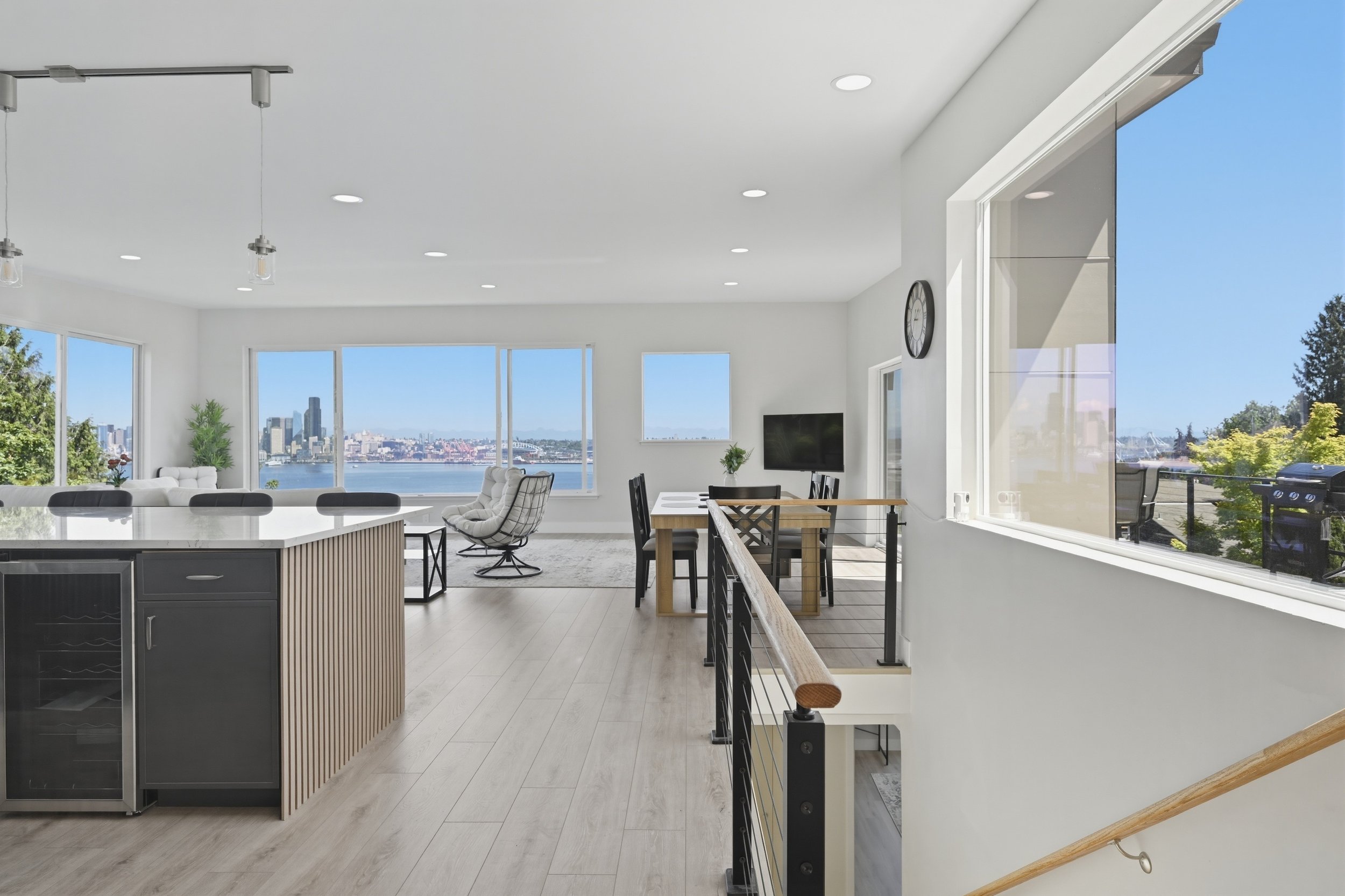 27_1701_41st_Ave_SW-Kitchen-0270.jpg