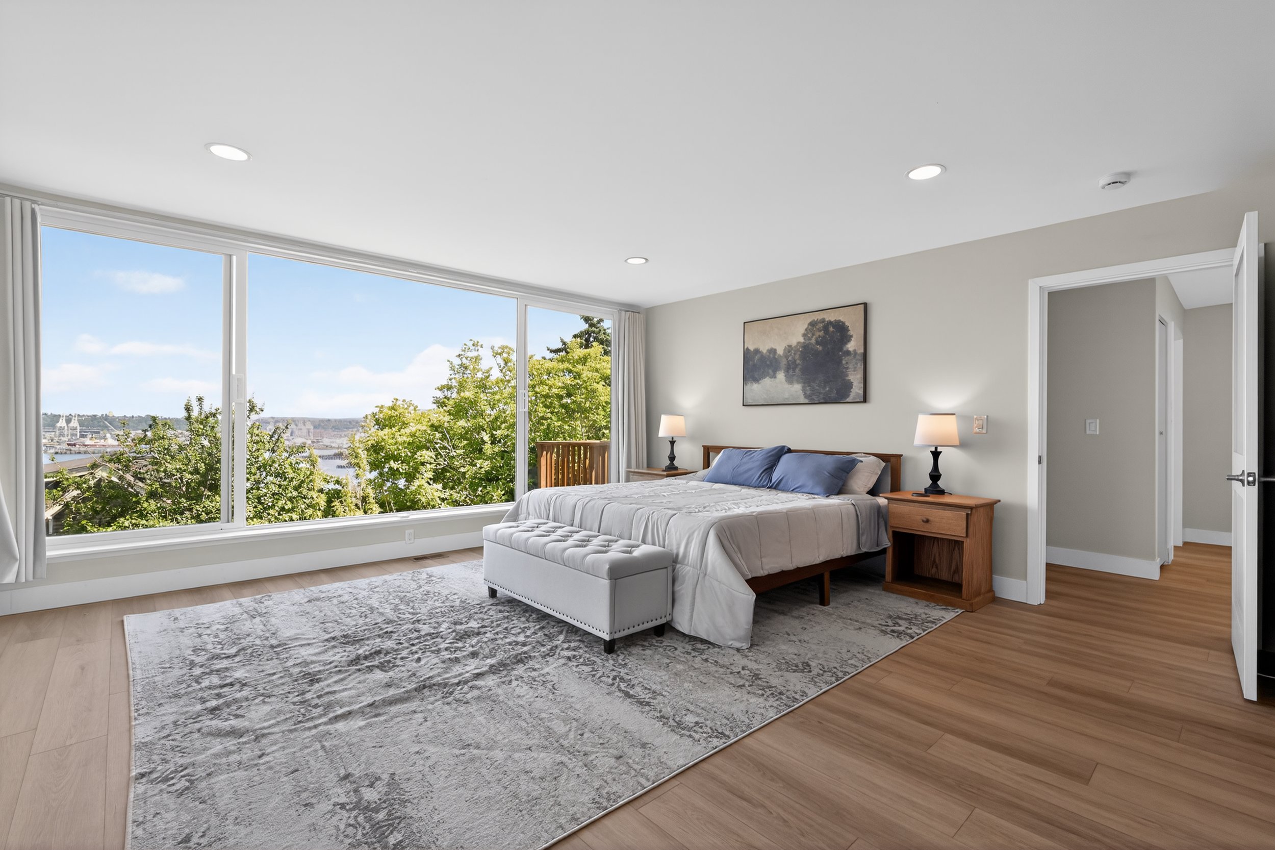 35_1701_41st_Ave_SW-Bedroom-0294.jpg
