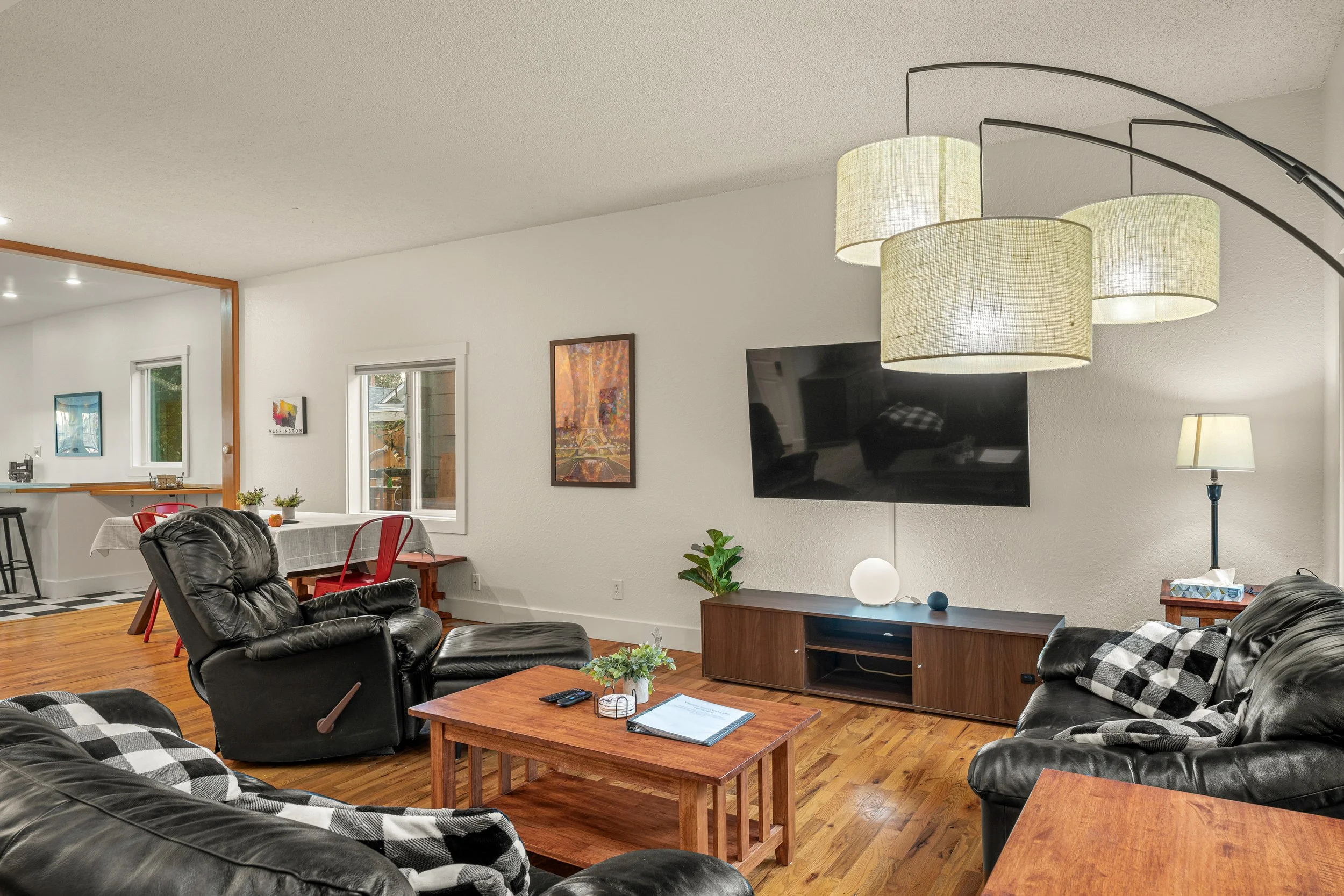 Interiors - Wallingford 1913 39th (34).jpg