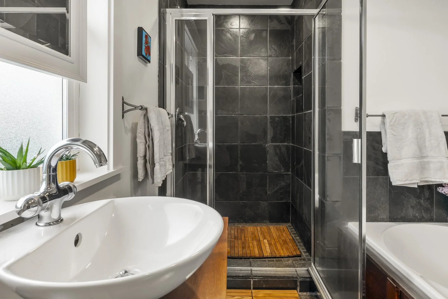 Sound Stays - Rathbun - Interior - AirB&B (35).jpg