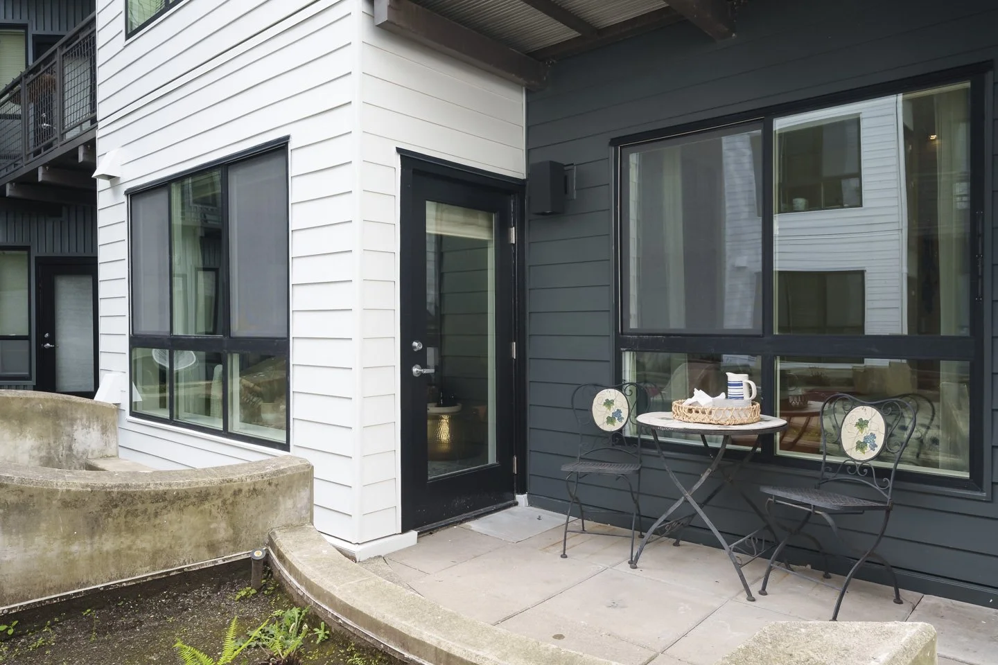 Sound Stays - 1410 Pine-Amenities and Details - AirB&B (11).jpg