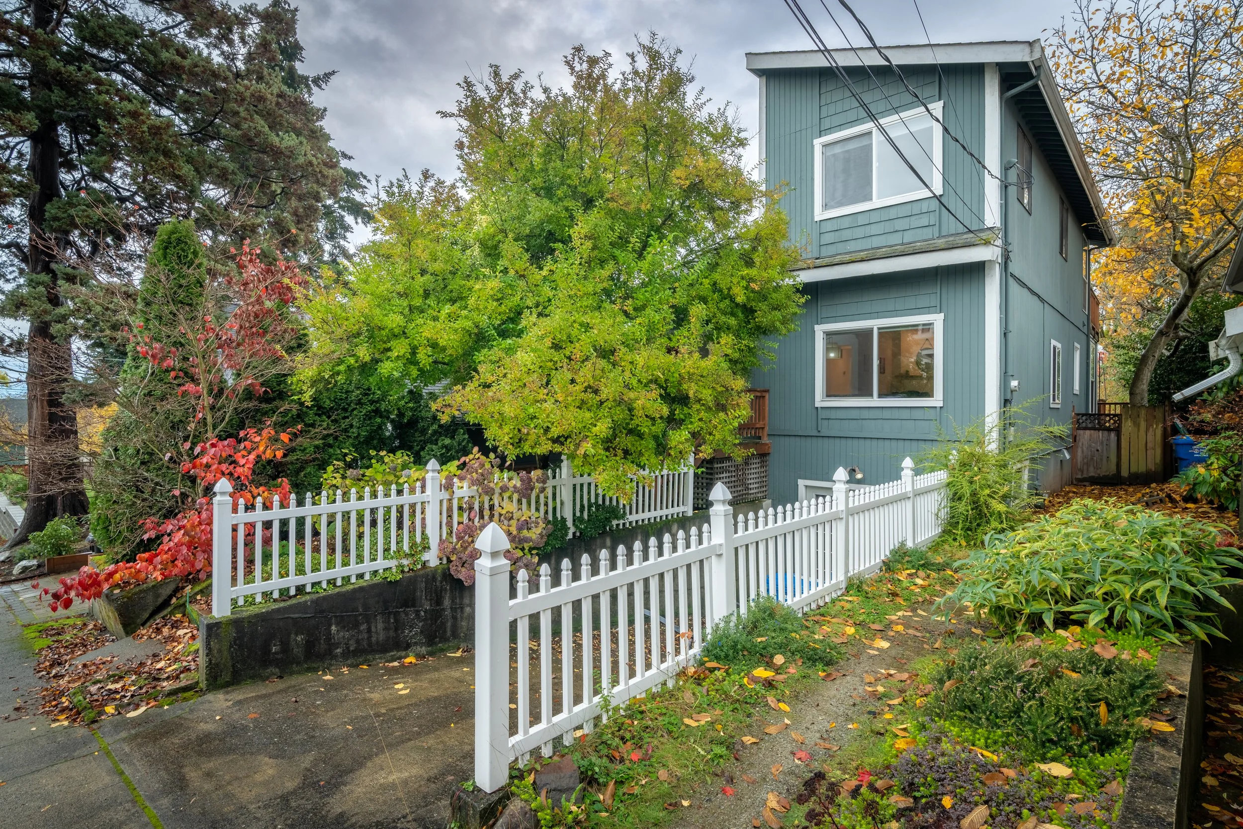 Exteriors - Wallingford 1913 39th (8).jpg