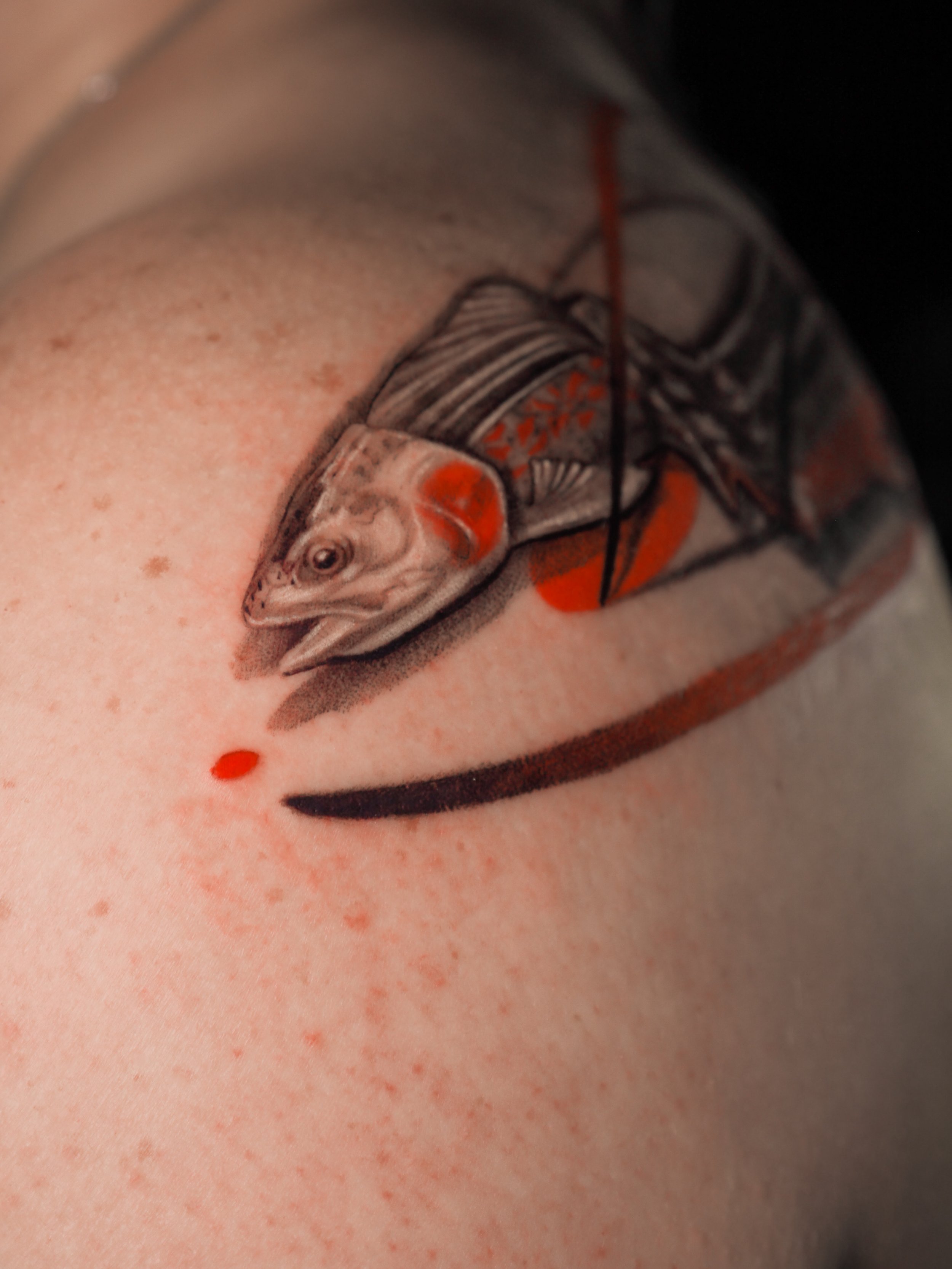 custom design fish tattoo