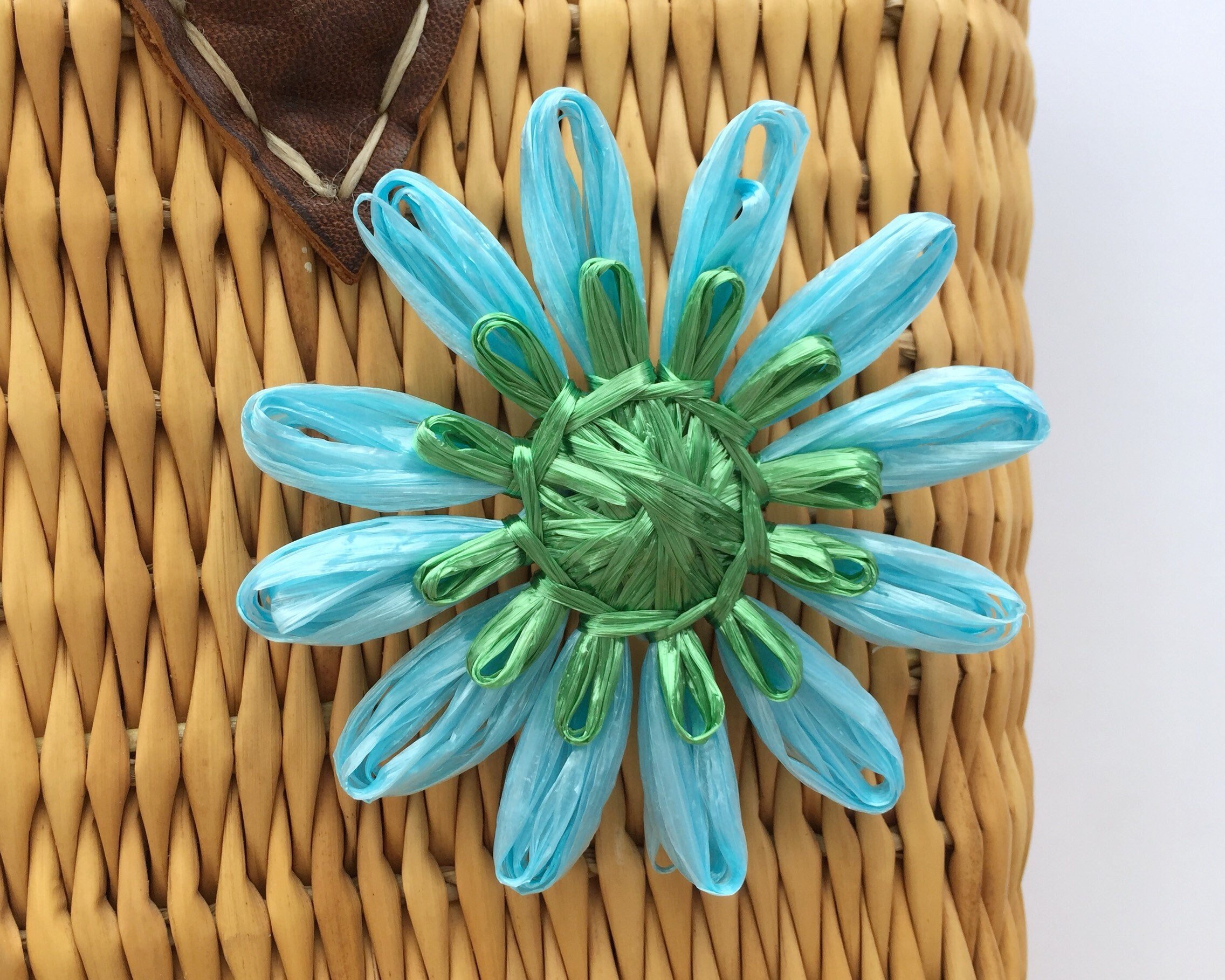 https://i.etsystatic.com/6348445/r/il/adf045/1529382302/il_fullxfull.1529382302_3b28.jpg