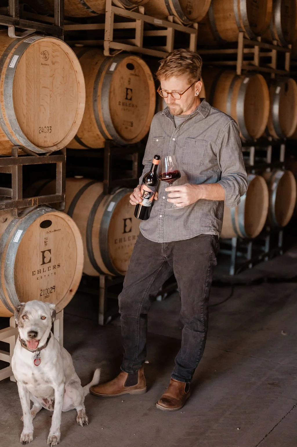 man-holding-wine-professional-branding-photography.jpg