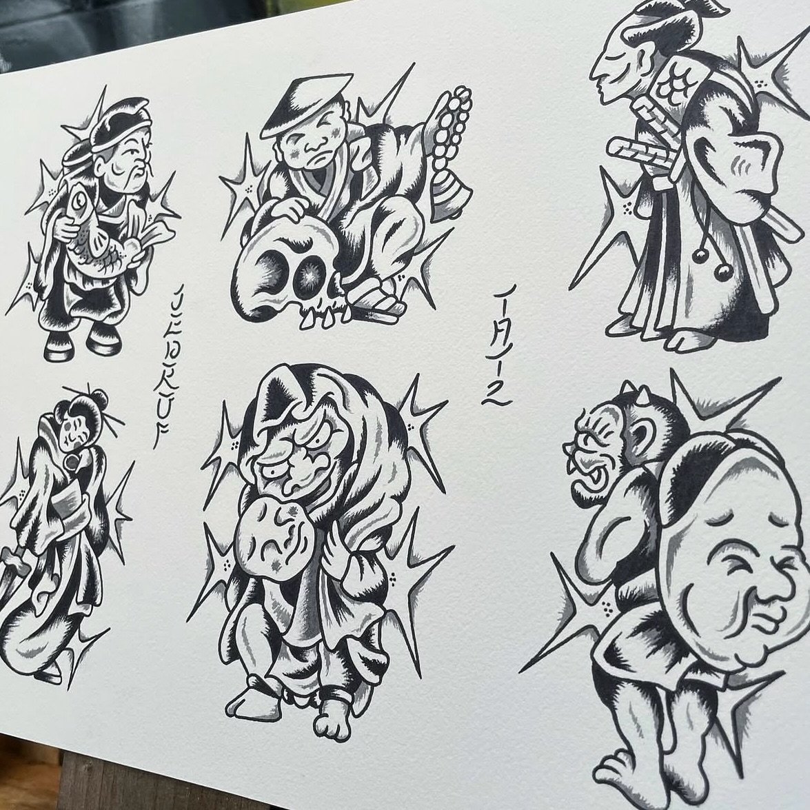 Fresh sheet of flash made by @jedroftattoo 
Time over the festive season is available:
DM @jedroftattoo 📲
Call 55703308 ☎️
Email 383tattoo@gmail.com 📧