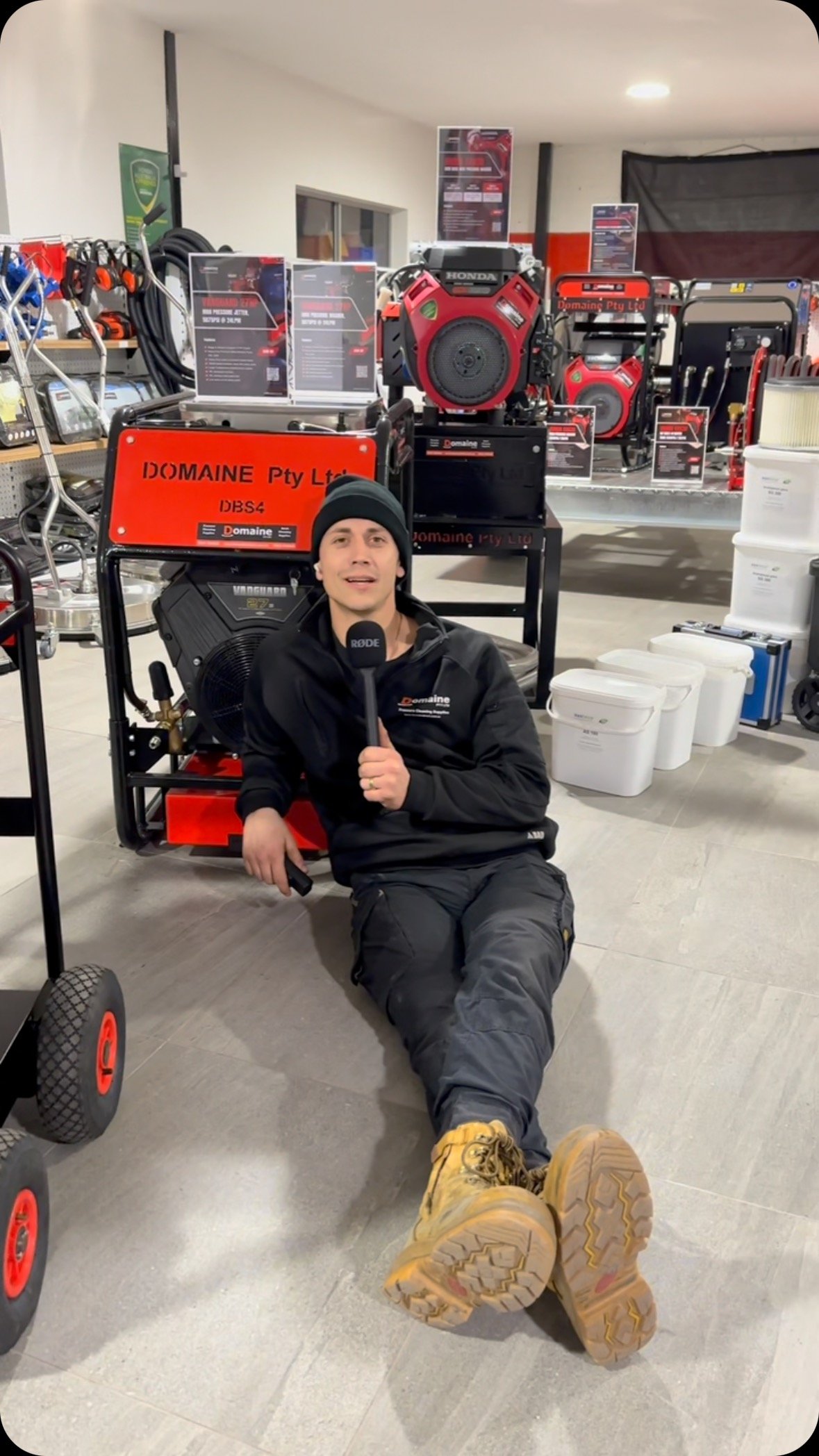Remote Control Start/Stop systems on high pressure washers and jetters went CRAZY 🤯 $550 down from $715 (inc. GST) 🚨Sale EXTENDED to end of next week, Friday 13 June🚨
#pressurecleaning #softwash #cleaningchemicals #exteriorcleaning #brickcleaning