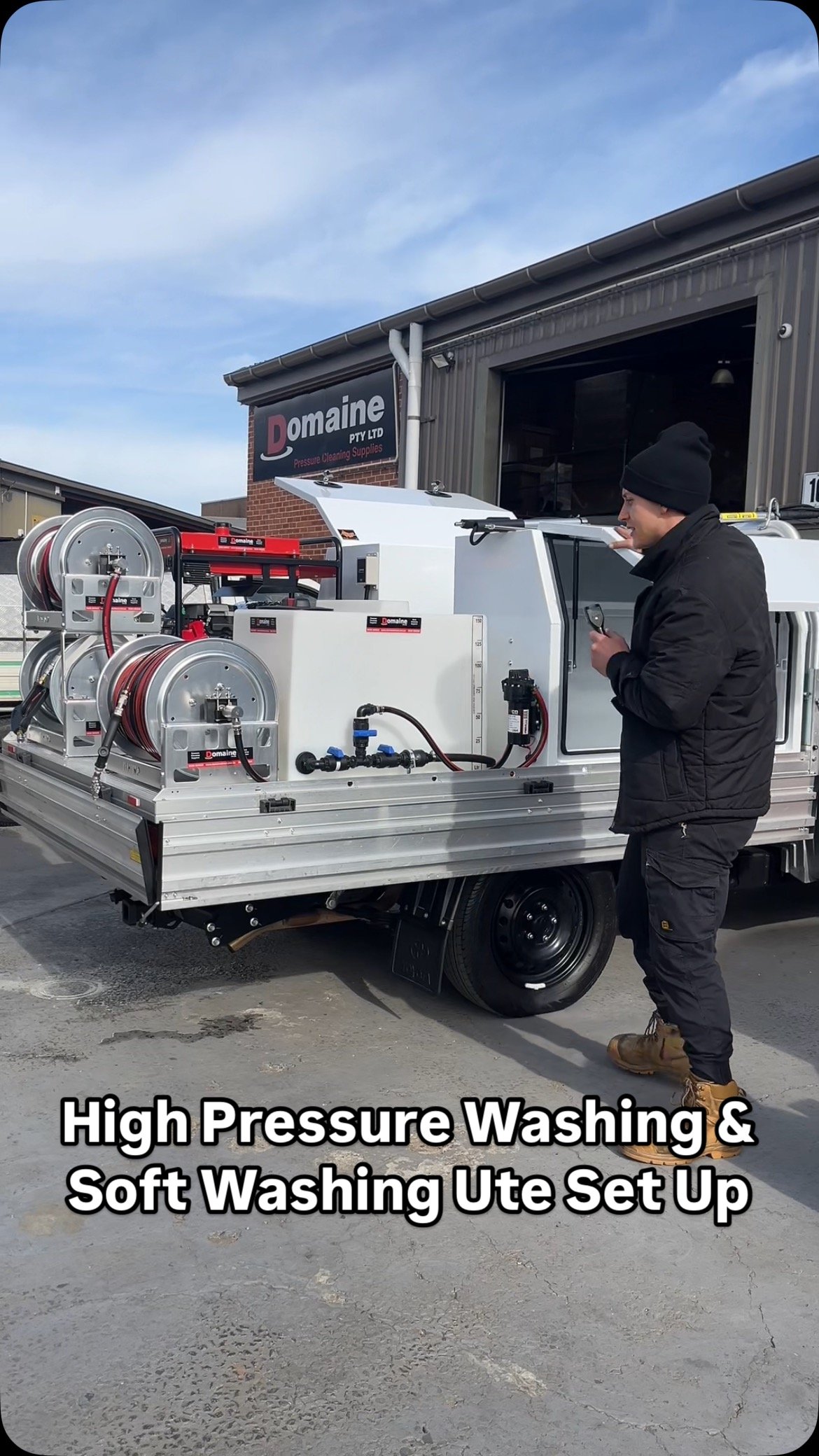 Complete 360 walkthrough of another high pressure washing and soft washing ute set up 🙌 Off to Tazzy 🛩️
#pressurecleaning #softwash #cleaningchemicals #exteriorcleaning #brickcleaning #brickclean #pressureclean #plumber #tradies #carwash #pressure