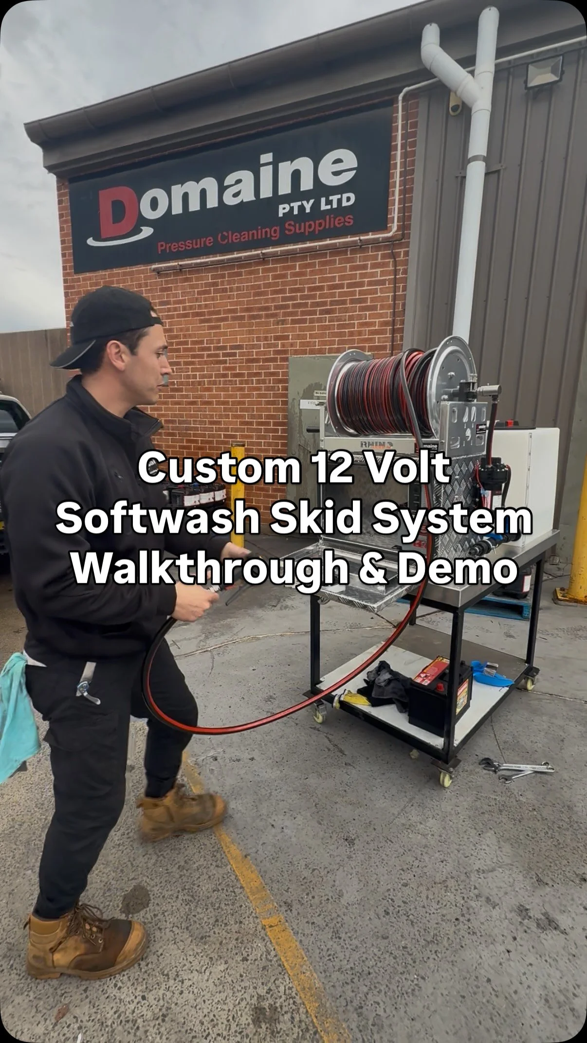 Custom 12 Volt Softwash Skid System - Walkthrough & Demo 🤩
#pressurecleaning #softwash #council #nswgovernment #cleaningchemicals #exteriorcleaning #brickcleaning #brickclean #pressureclean #plumber #tradies #carwash #pressurecleaningsupplies #