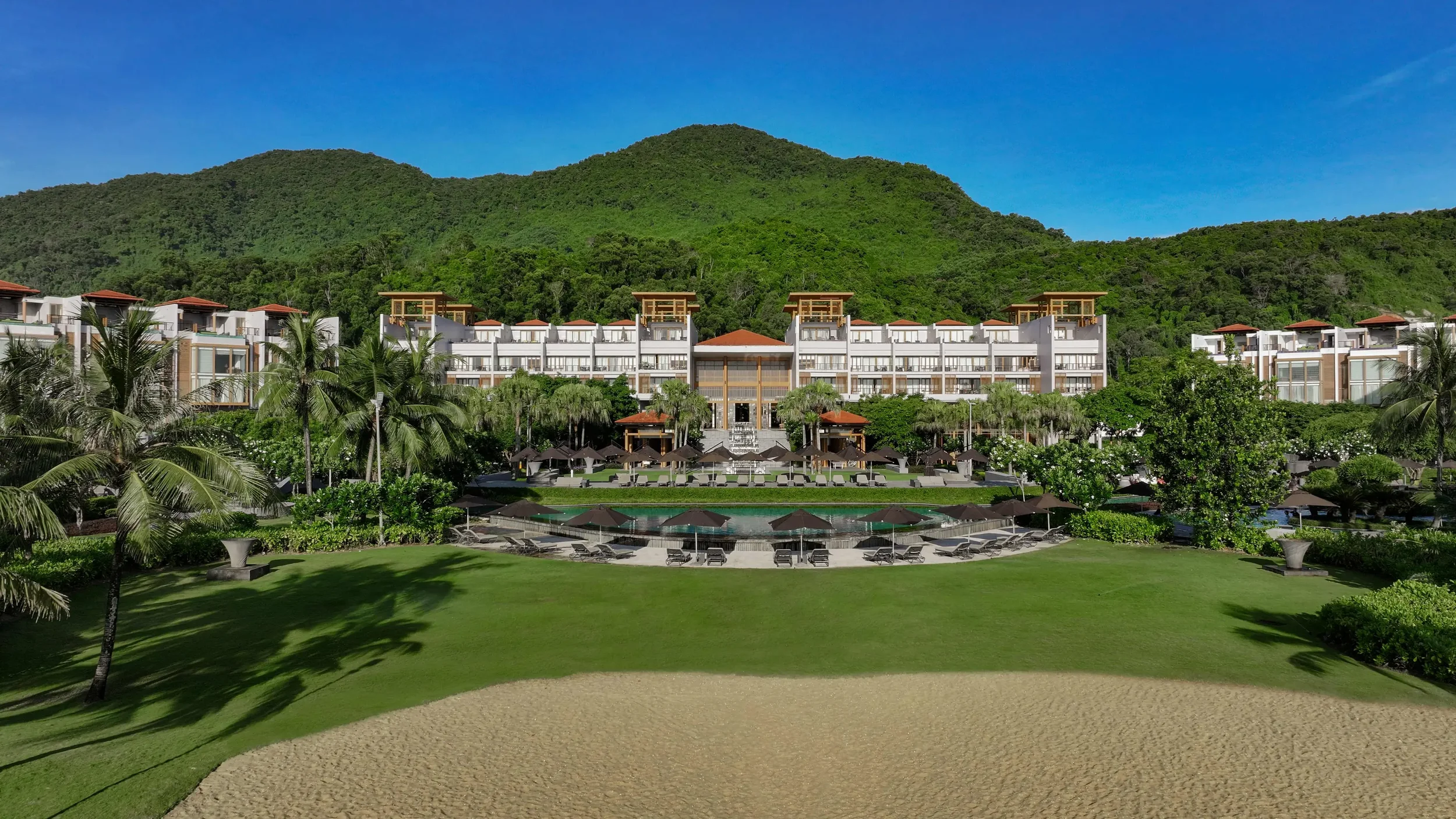 Angsana Lang Co, Vietnam