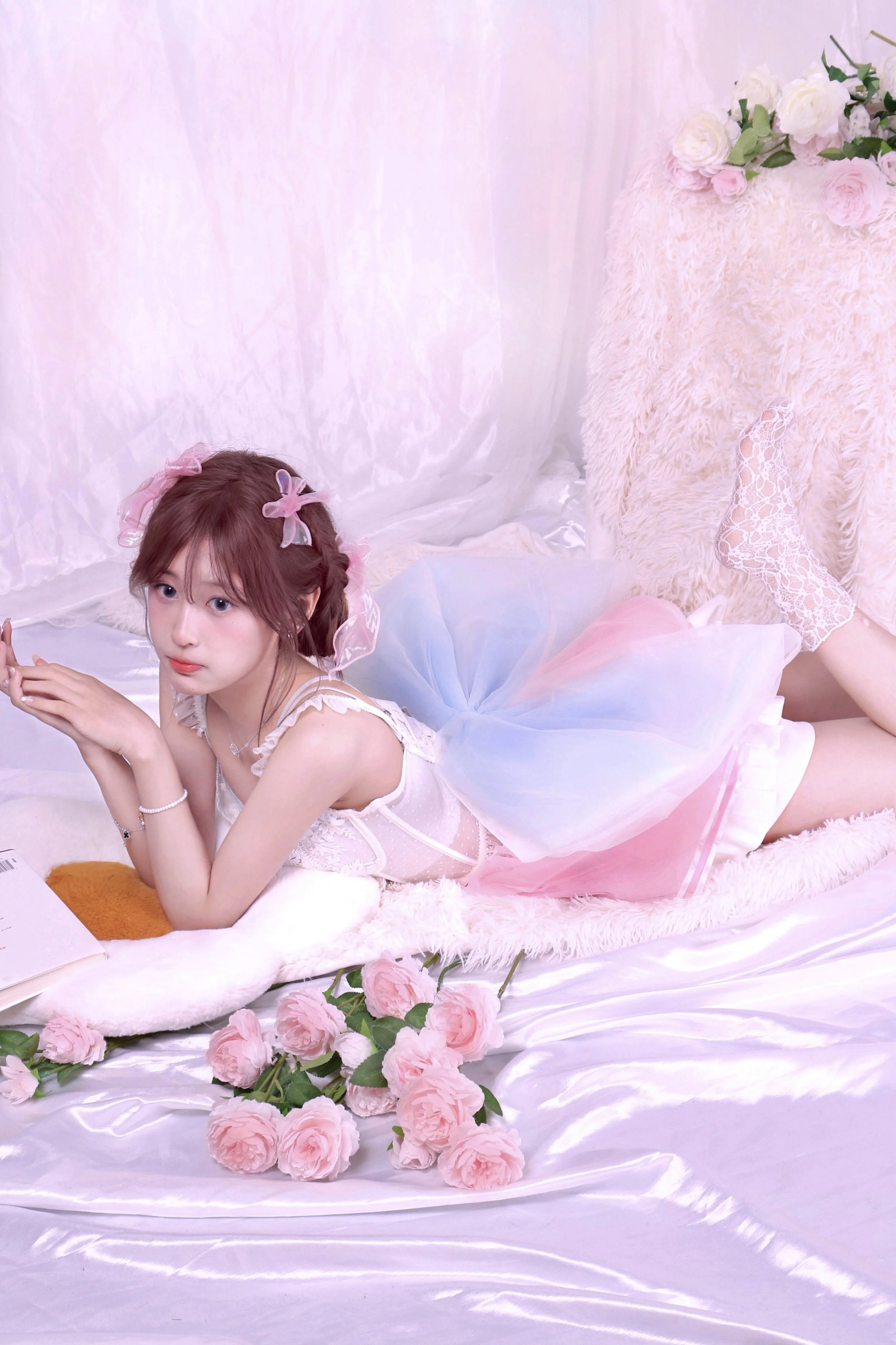pastel-lilac-pink-balletcore-coquette-indoor-studio-photography-singapore.jpg