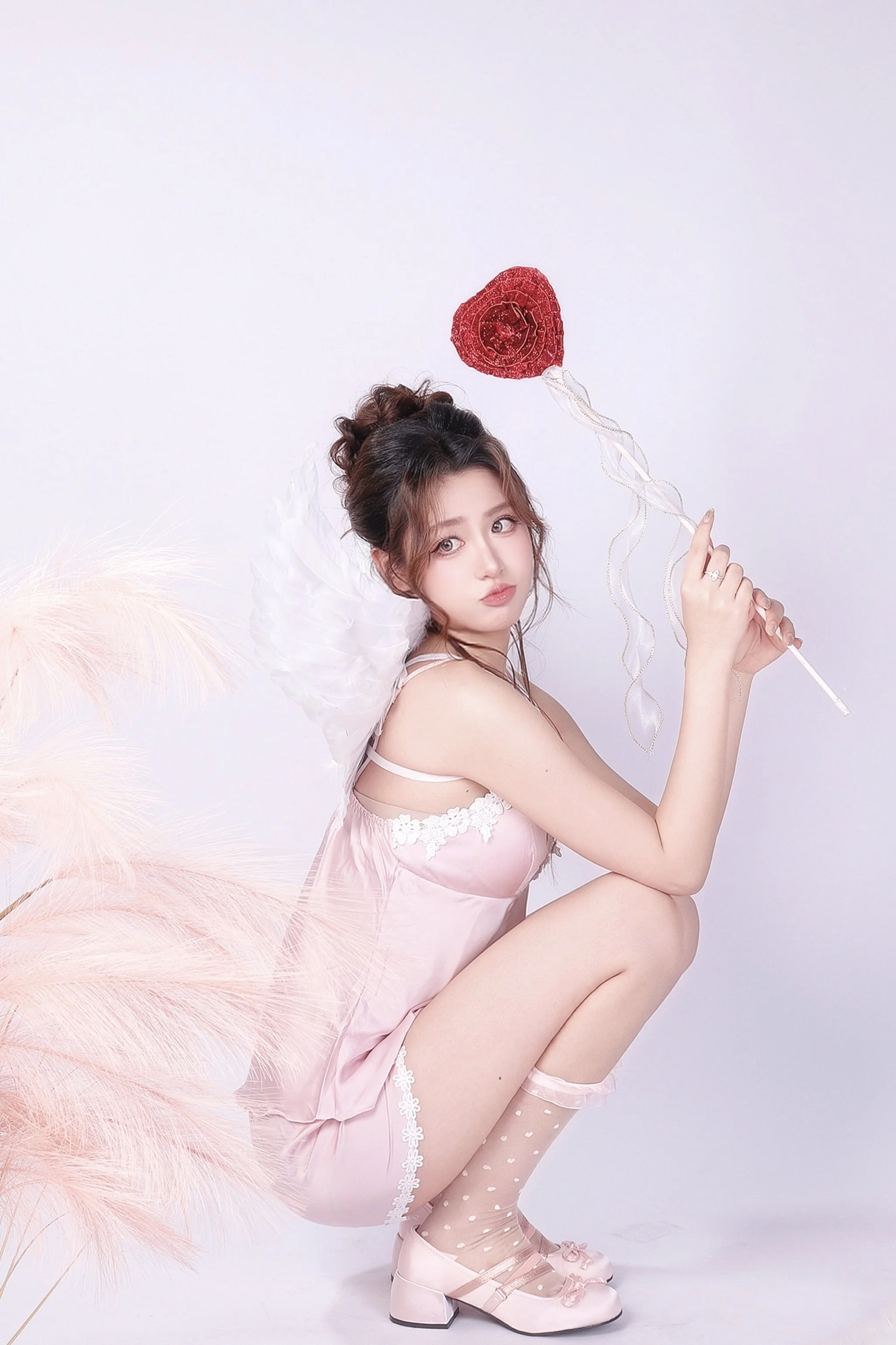 valentines-cupid-pink-romantic-theme-studio-photoshoot-singapore.JPG