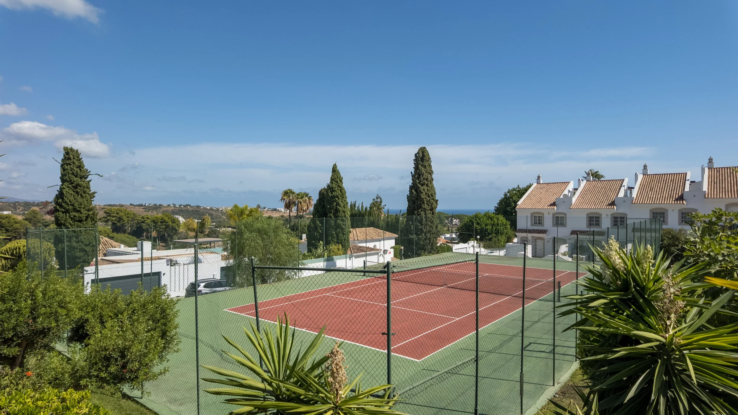 three-bedroom-townhouse-los-altos-de-aloha-jds4106-33.jpg