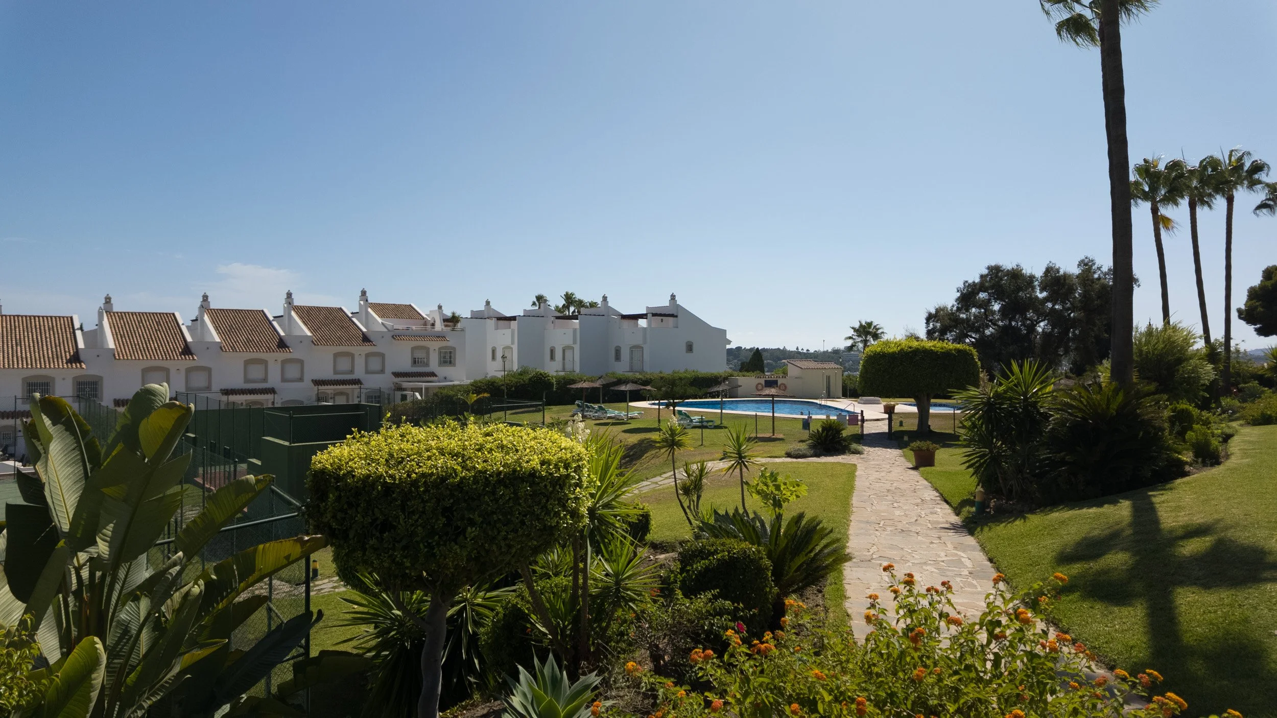 three-bedroom-townhouse-los-altos-de-aloha-jds4106-37.jpg