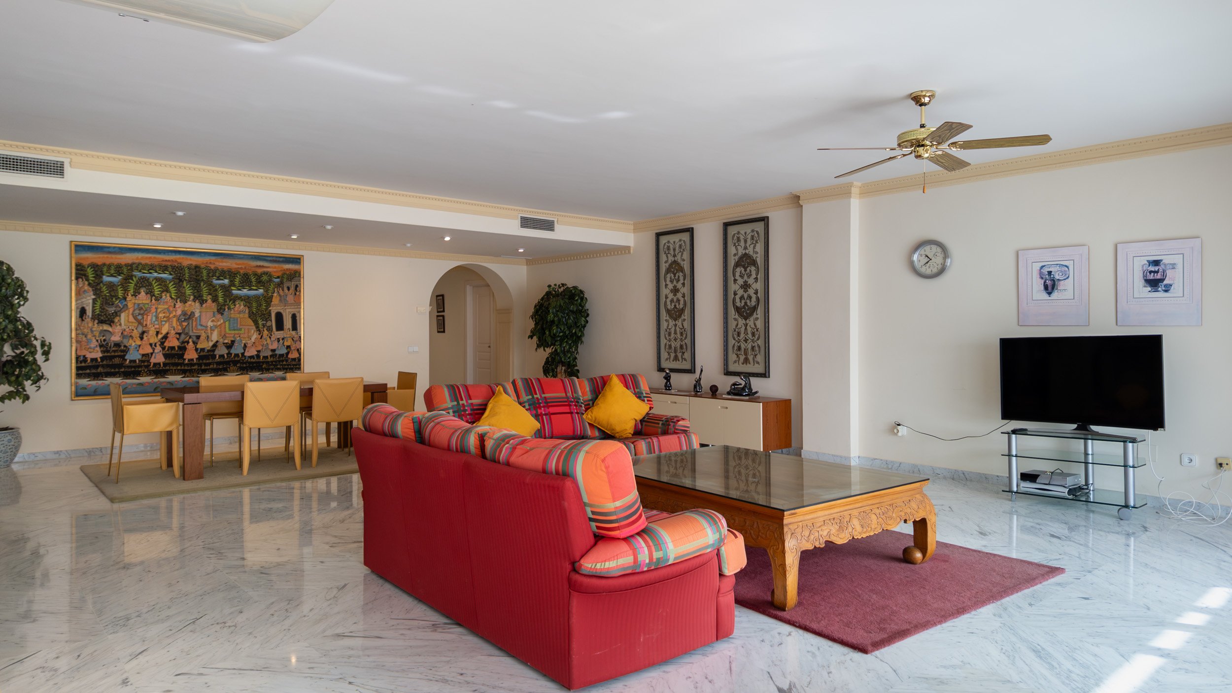 two-adjacent-3-beds-apts-playas-del-duque-puerto-banus-fs0701-4.jpg