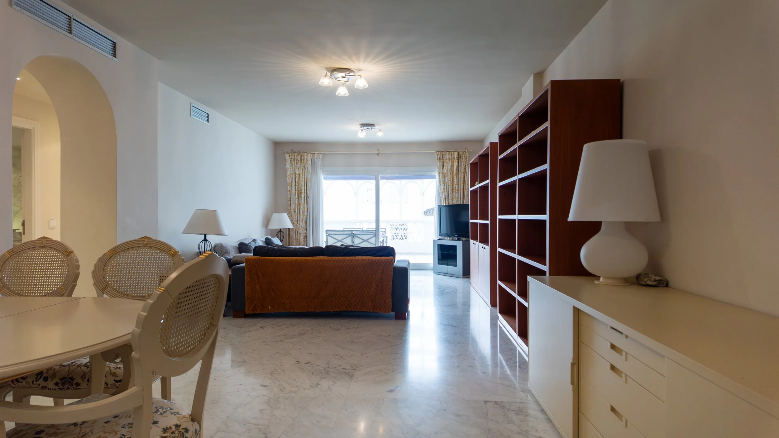 two-adjacent-3-beds-apts-playas-del-duque-puerto-banus-fs0701-21.jpg