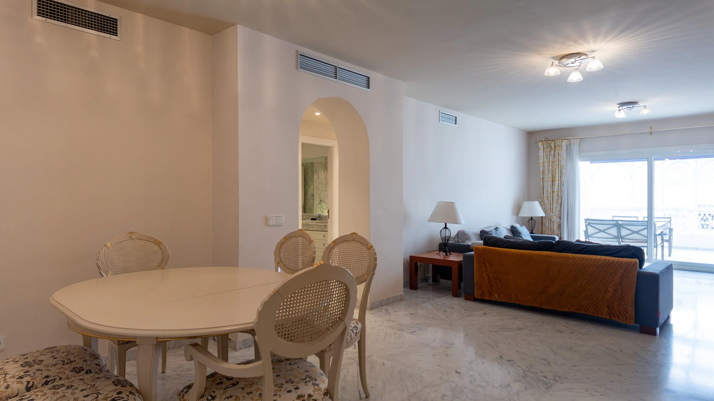 two-adjacent-3-beds-apts-playas-del-duque-puerto-banus-fs0701-22.jpg