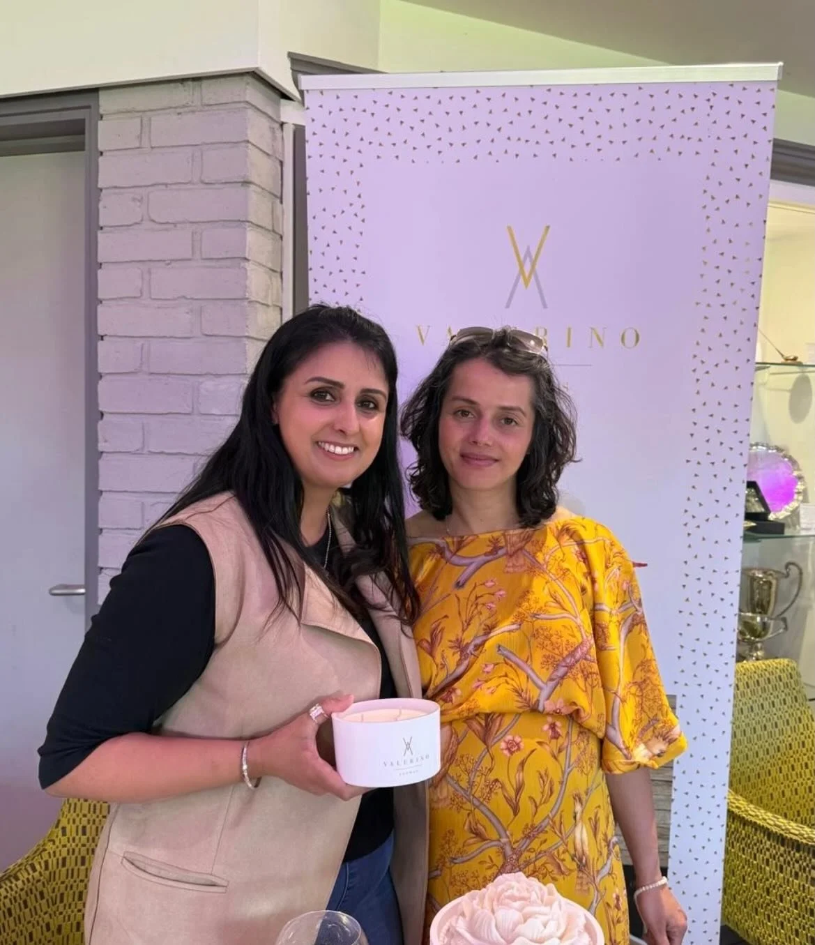 Had the most amazing time at the Mum &amp; Me event last week and it was such a pleasure meeting incredible celebrities ✨

@mumandme_app 
@amritaacharia1 
@nicole_barberlane 
@isabelhodgins 
@rozzdarlington 
@claire_cable_