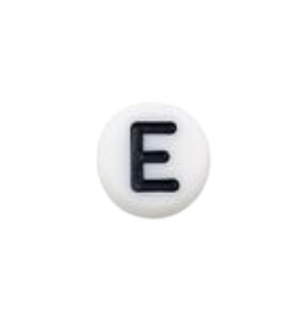 Une image d'une boule blanche avec la lettre 'E' noire sur elle.