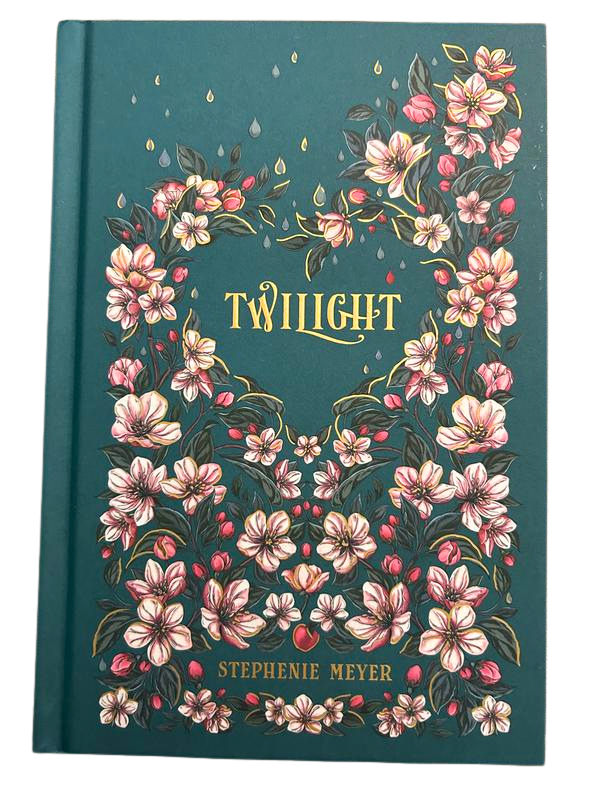 Couverture de livre intitulée 'Twilight' d'Stephenie Meyer, ornée de fleurs roses et blanches entourant le titre au centre, avec des gouttes de pluie stylisées au-dessus.