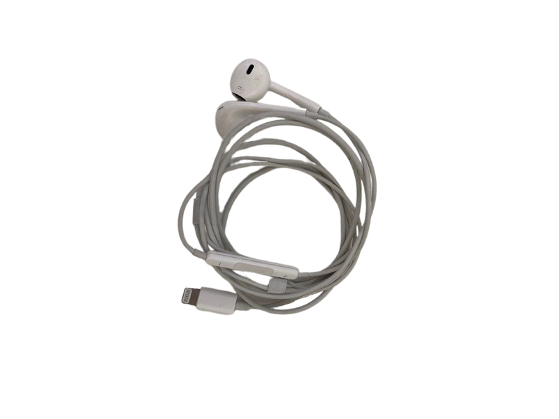 Écouteurs blancs avec câbles enroulés