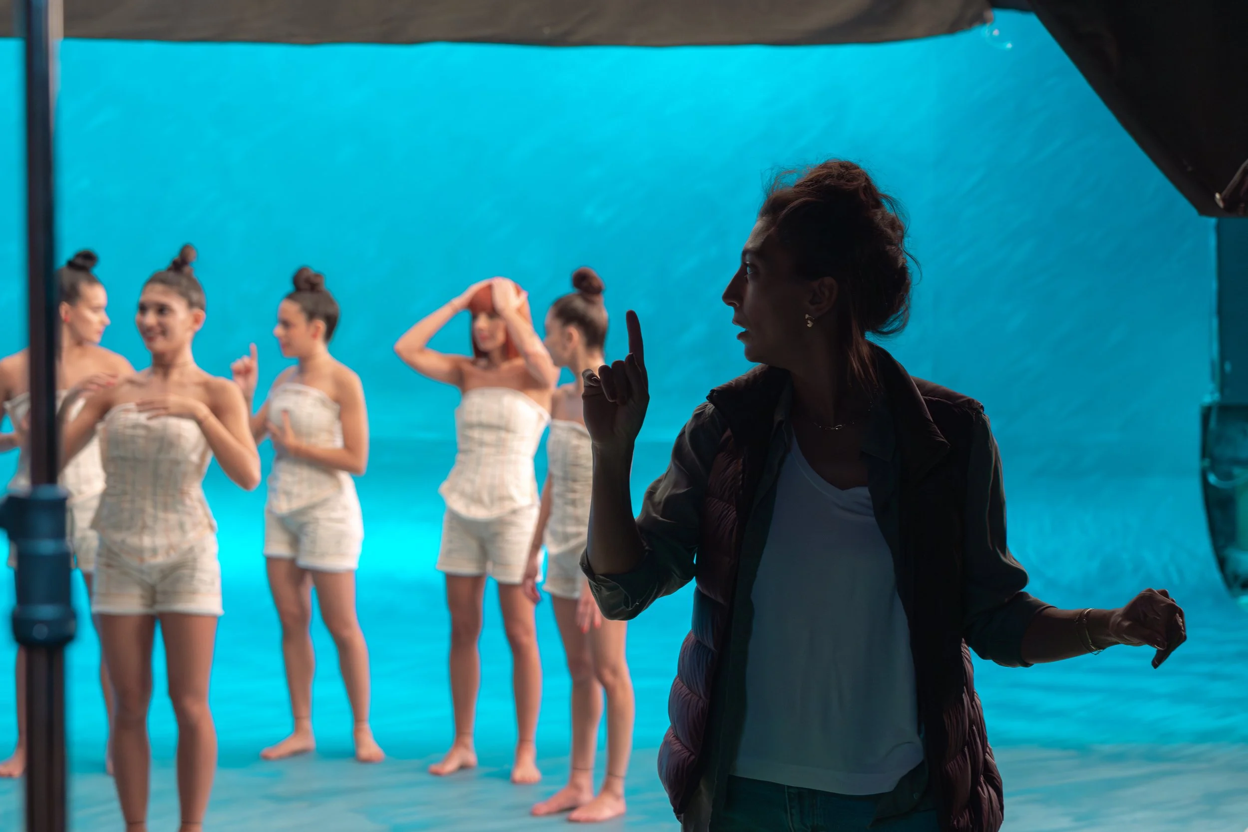 Le Mensonge (Music Video)