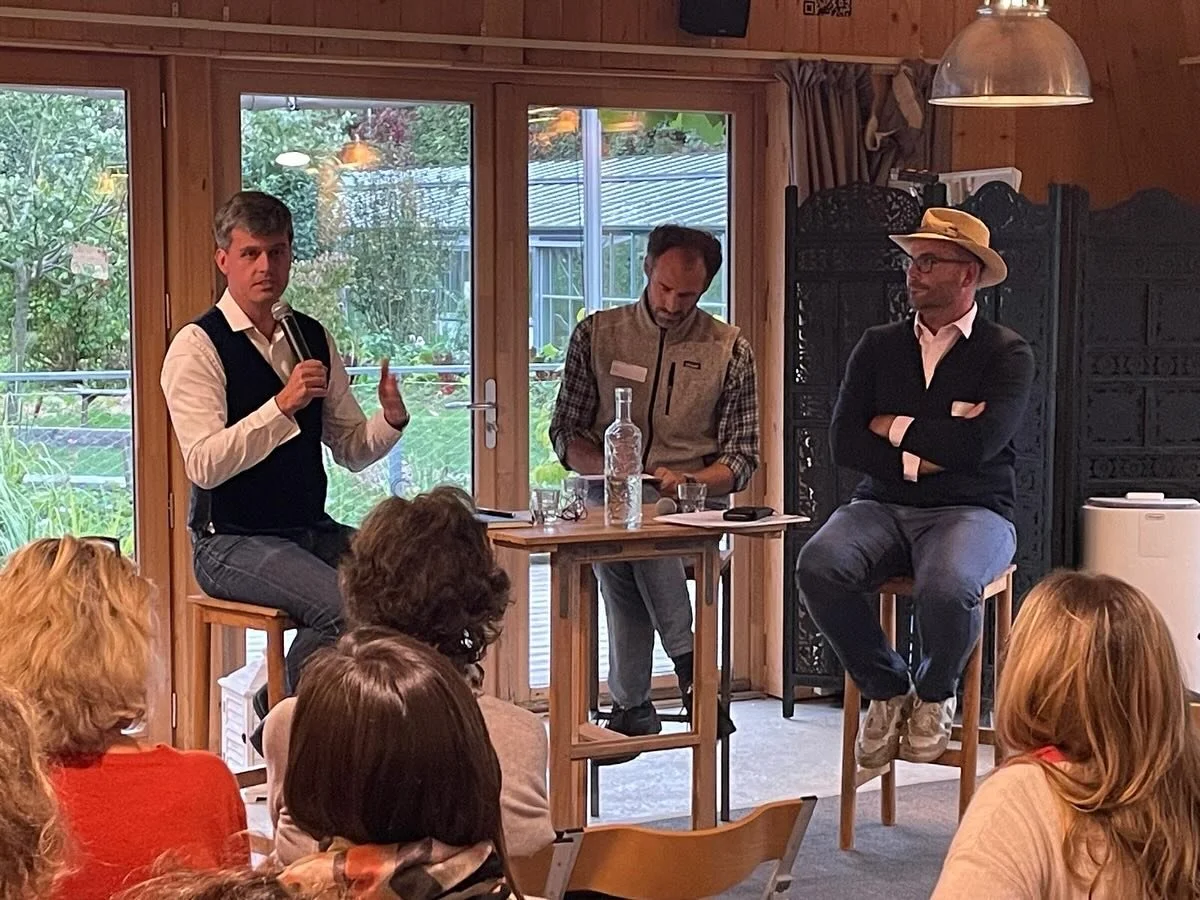 La semaine derni&egrave;re nous avons eu le plaisir d&rsquo;accueillir avec nos amis de @chilowe, Gaspard Koenig, philosophe, essayiste, jardinier et auteur entre autres de Agrophilosophie, Humus, Notre vagabonde libert&eacute;.

Comment les limites 