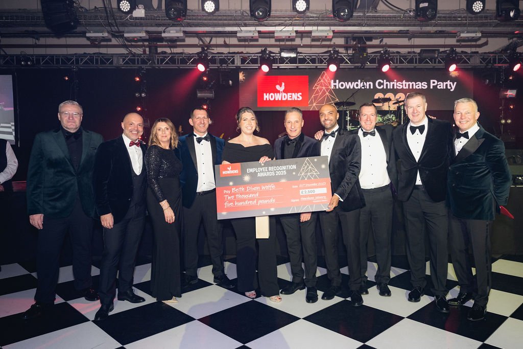 premier-howdens-christmas-doncaster-201225-1099.jpg