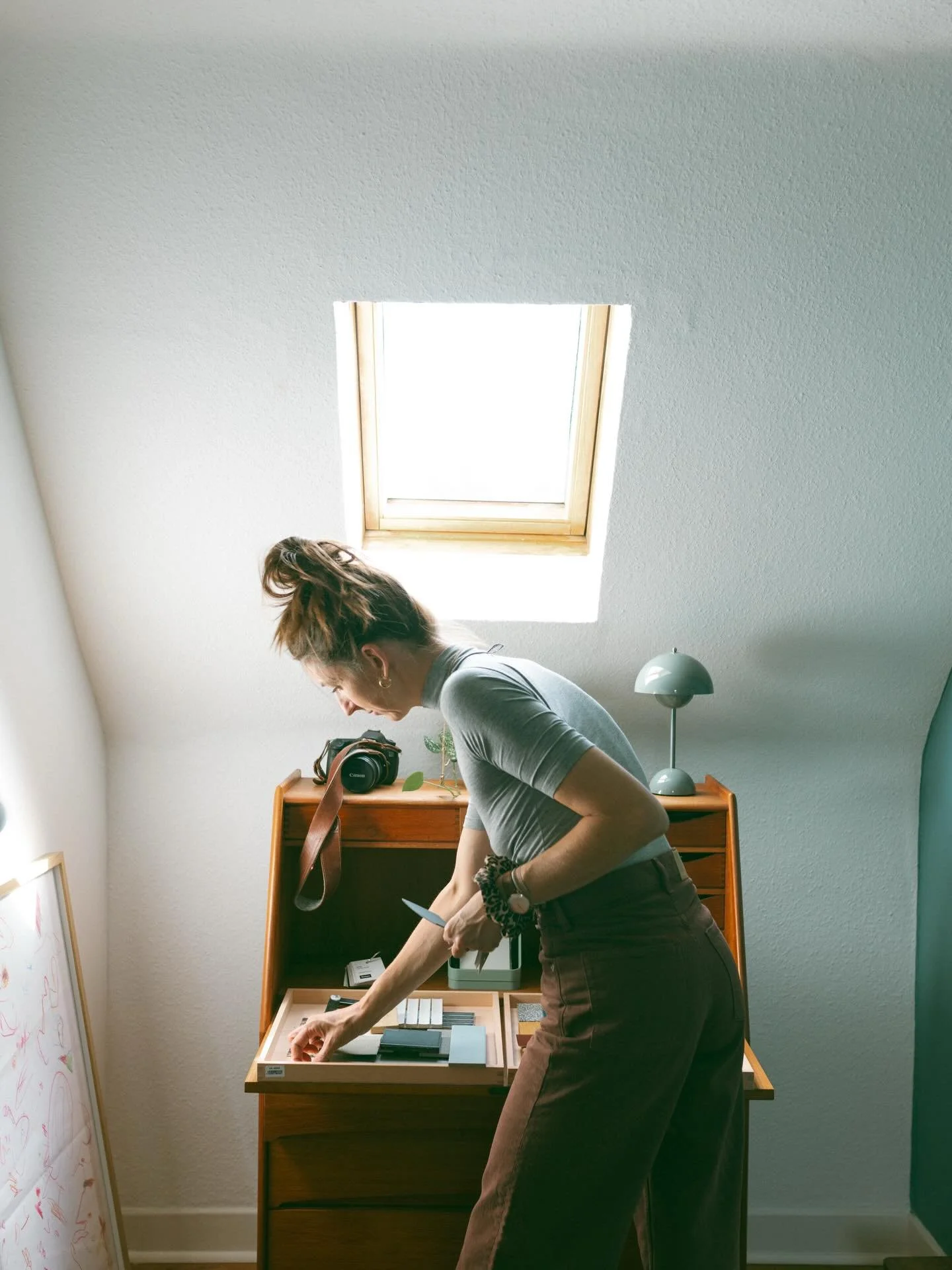 6 qm &ndash; Wo alles begann @studio.sandmann 

Zwischen Garderobe und Familienalltag. Mein erster Arbeitsplatz war kein Studio, sondern eine Notwendigkeit auf kleinstem Raum. Hier habe ich meinen Gr&uuml;ndungszuschuss beantragt, die ersten Grundris