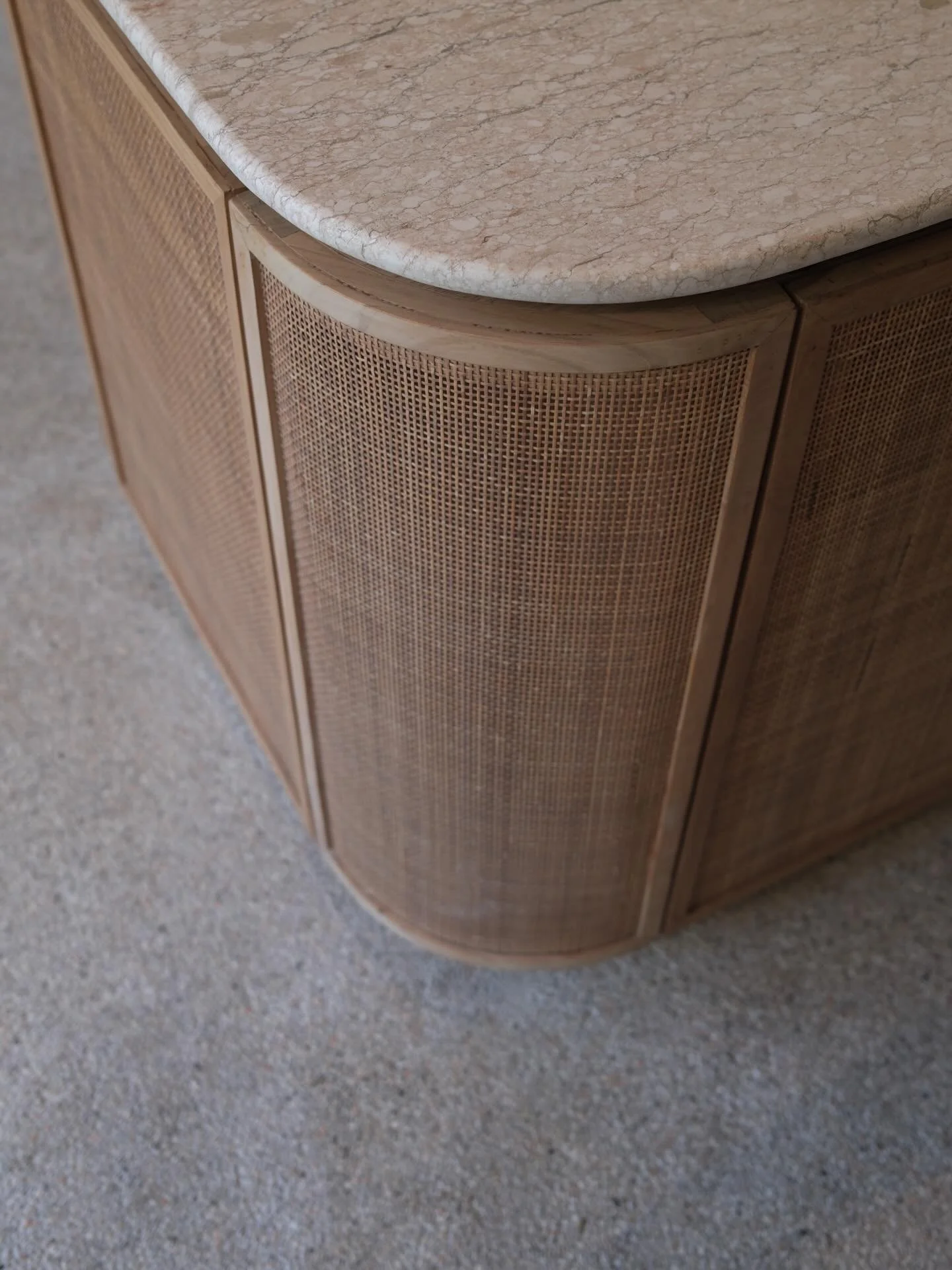 Deep Dive Interior | what I&rsquo;ve seen &amp; learnt ✨

Arbeitspause hei&szlig;t nicht Inspirationspause. Auf Bali habe ich mein Auge bewusst wandern lassen. F&uuml;r mich ist Reisen mehr als nur Urlaub &ndash; es ist ein Form der eigenen Wahrnehmu