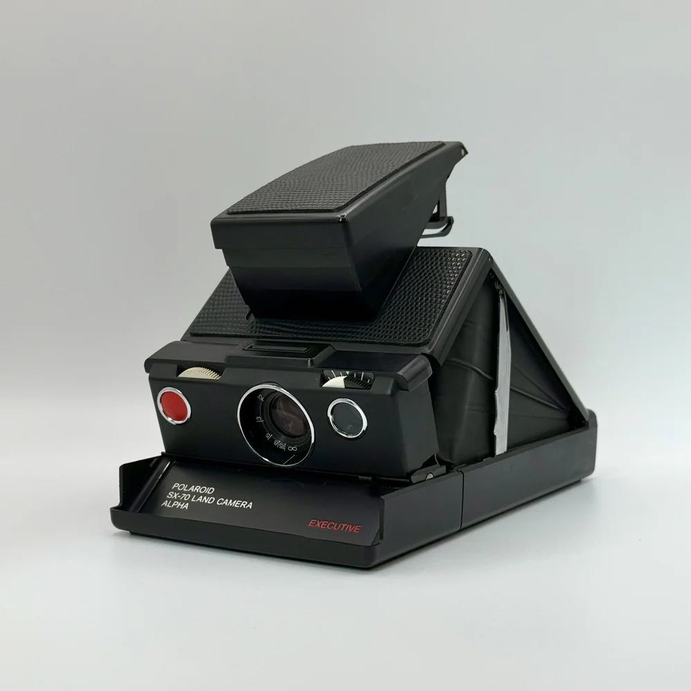 【希少 試写済】Polaroid SX-70 ALPHA EXECUTIVE Polaroid SX-70 Alpha Executive instant camera – New Wave Pool
