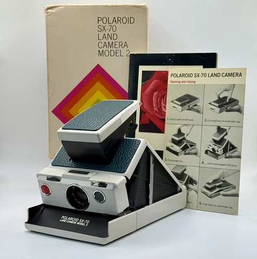 📷 Polaroid SX-70 Alpha Executive – Refurbished Folding